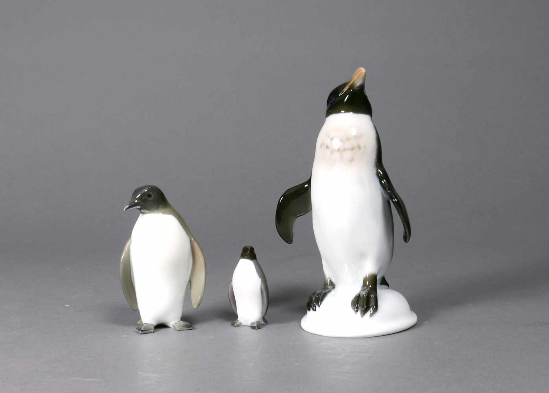 Figuren, teils Rosenthal, Pinguine, 20. Jh. drei Stück<