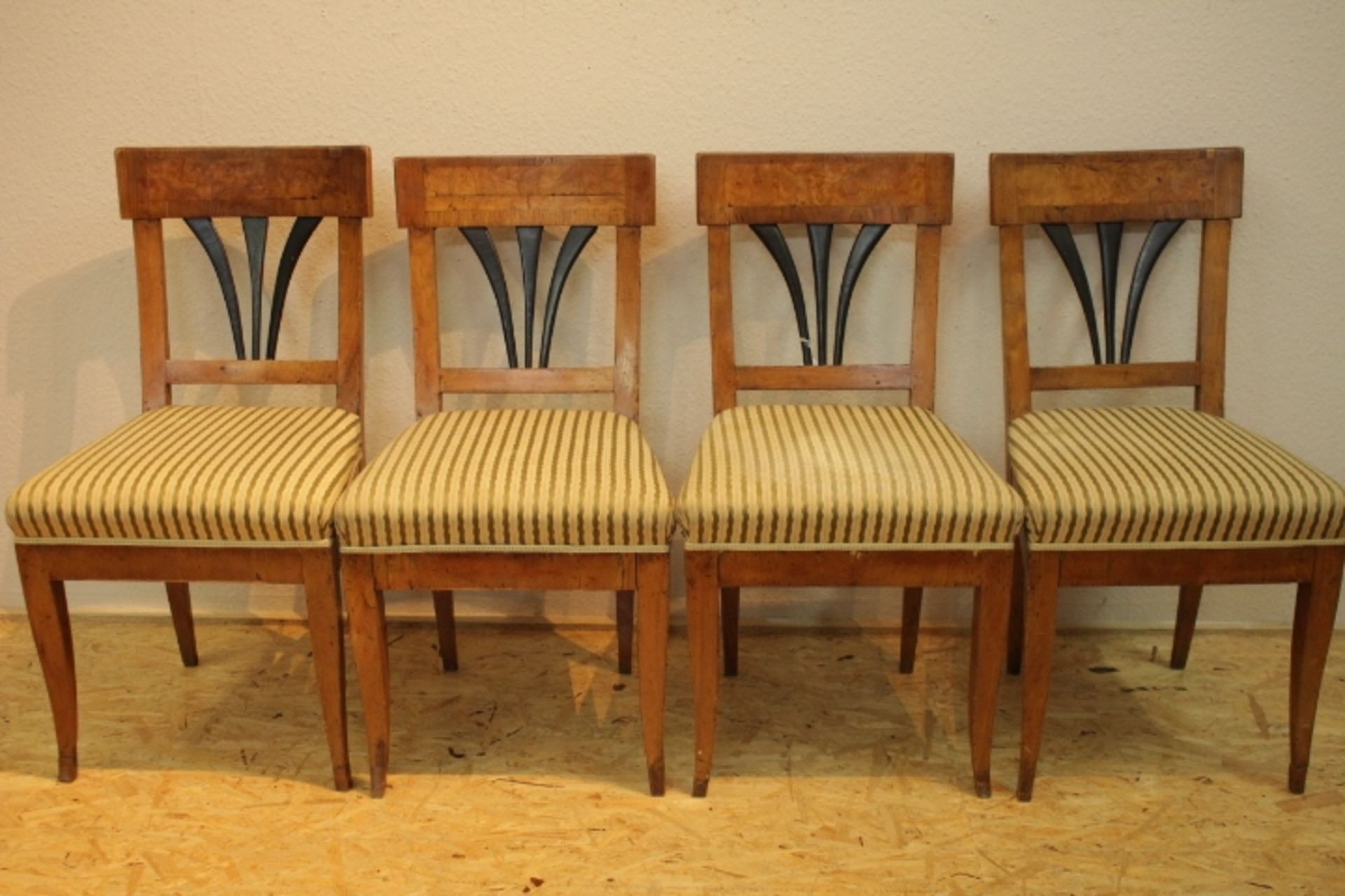 4 Biedermeier Stühle