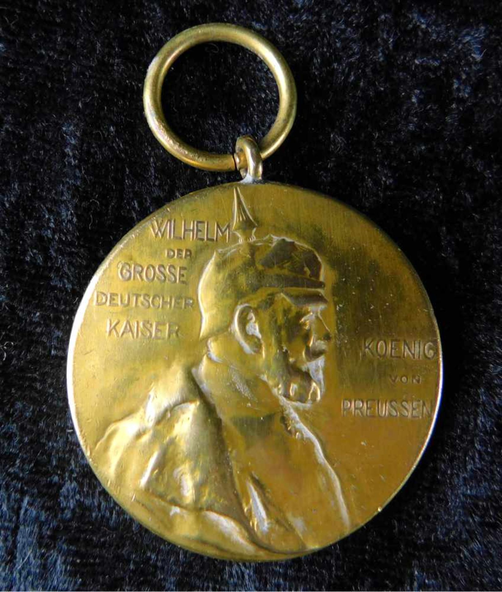 Preußen, Andenken-Medaille Kaiser Wilhelm I., 100. Geburtstag, 1897, vergoldet