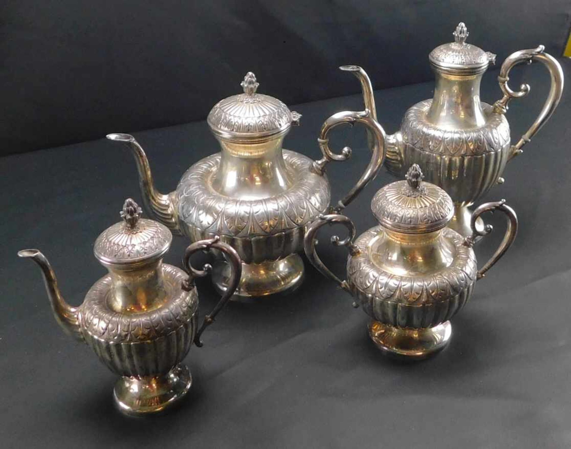 Silber-Set, 4- teilig, Kaffeekanne, Teekanne, Zuckerdose, Milchkanne, 800 er Silber, 1.885 g