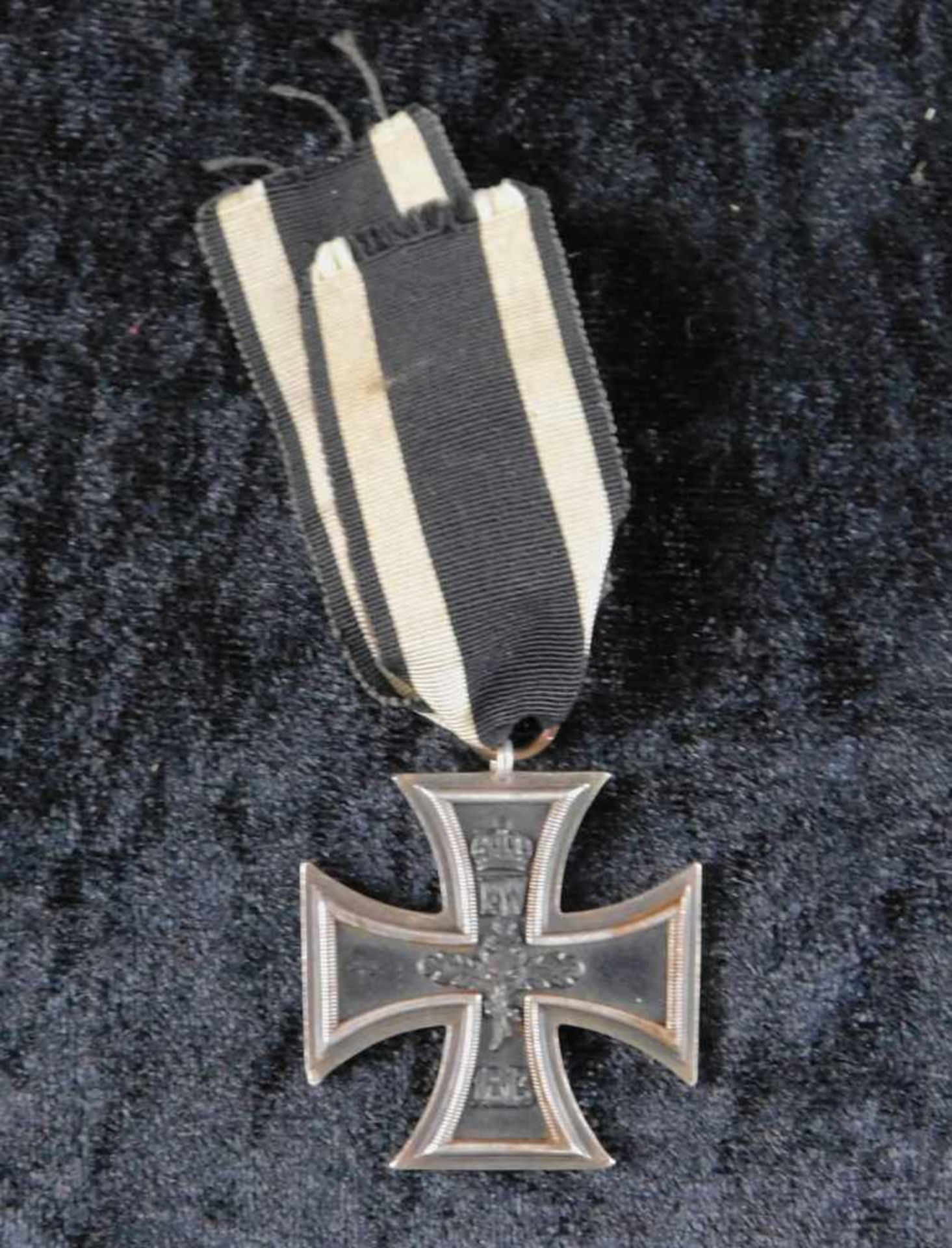 1. Weltkrieg, Preussen Eisernes Kreuz 1914 mit Ordensband, 2. Klasse, Eisenkern geschwärzt - Image 2 of 2
