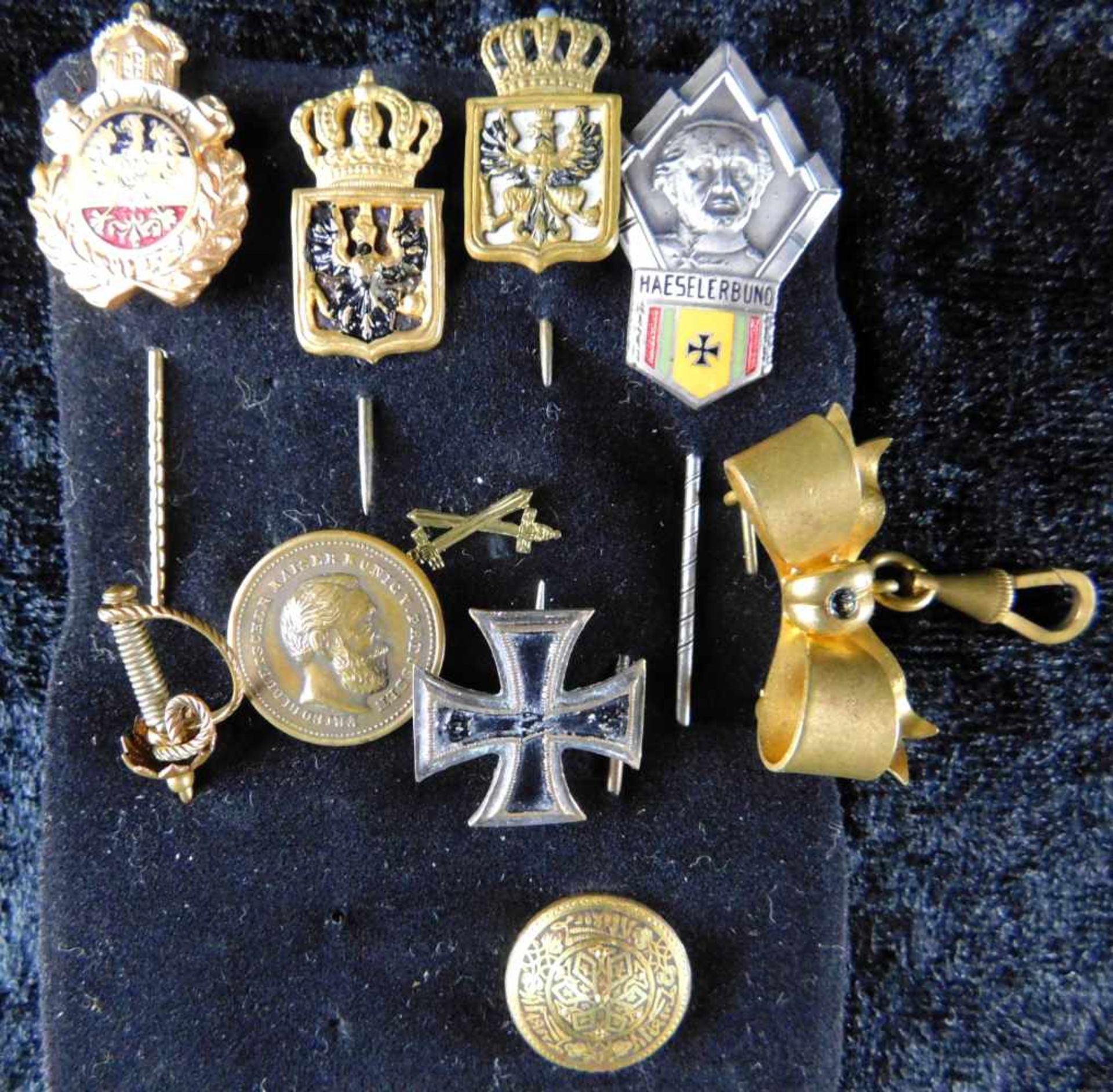 Konvolut Militärabzeichen/Ehrenzeichen 10-teilig, Nachlass eines preußischen Soldaten, u.a. an