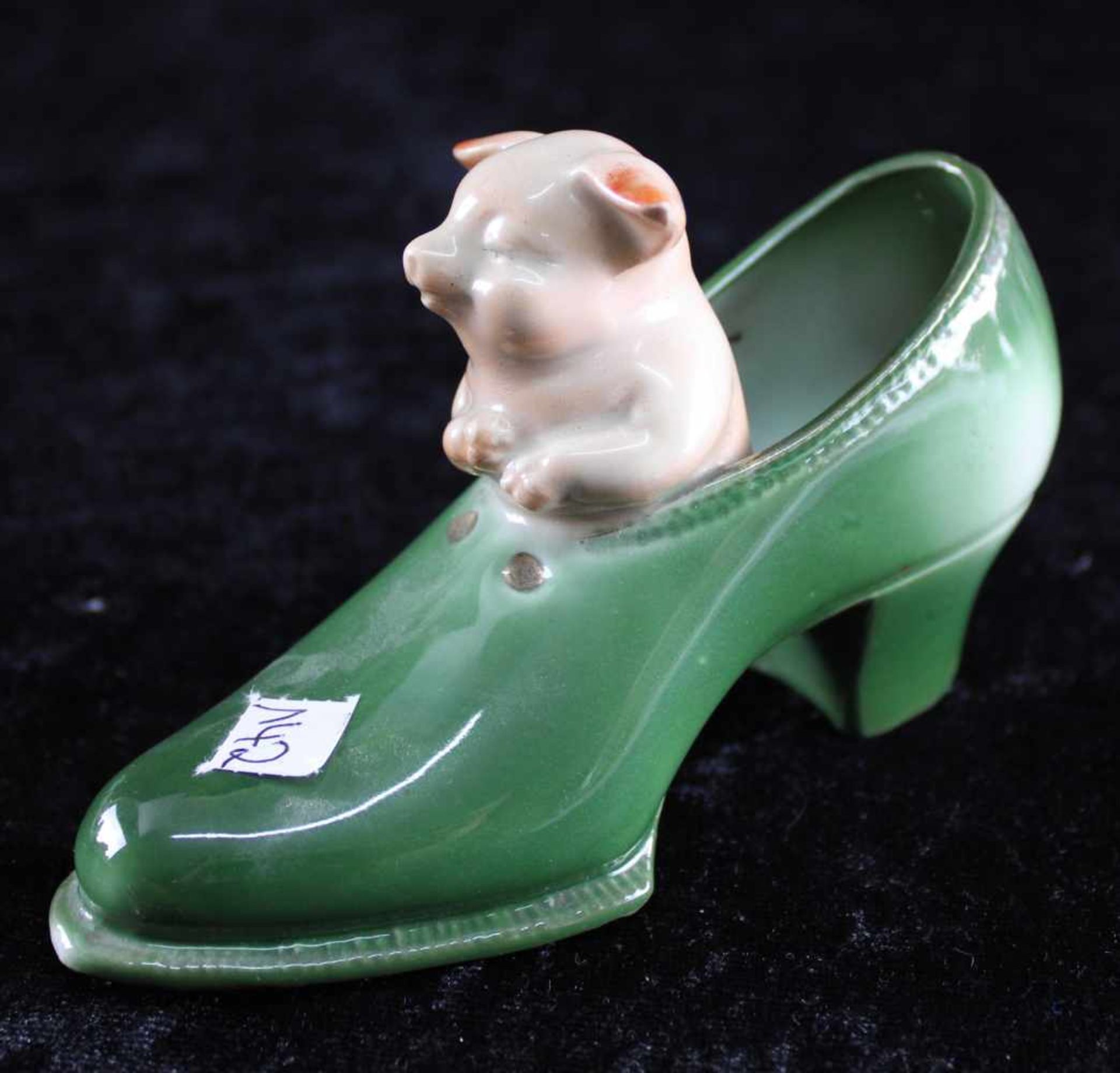 Keramik Schweinchen, deutsch, "Schweinchen in Damenschuh", um 1930, bester Erhaltungszustand