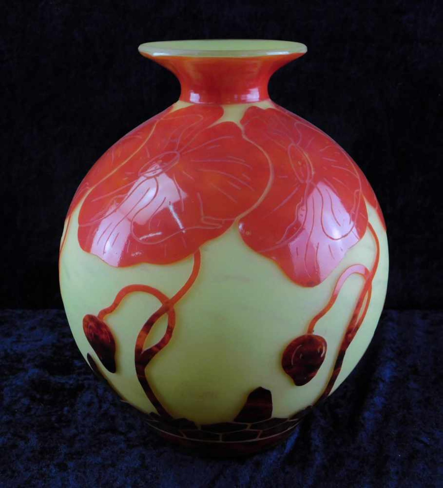 Verreries Schneider, Epinay-sur-Seine, Vase "Pavots", 1923-26, Nadelätzung "Le Verre Francais"