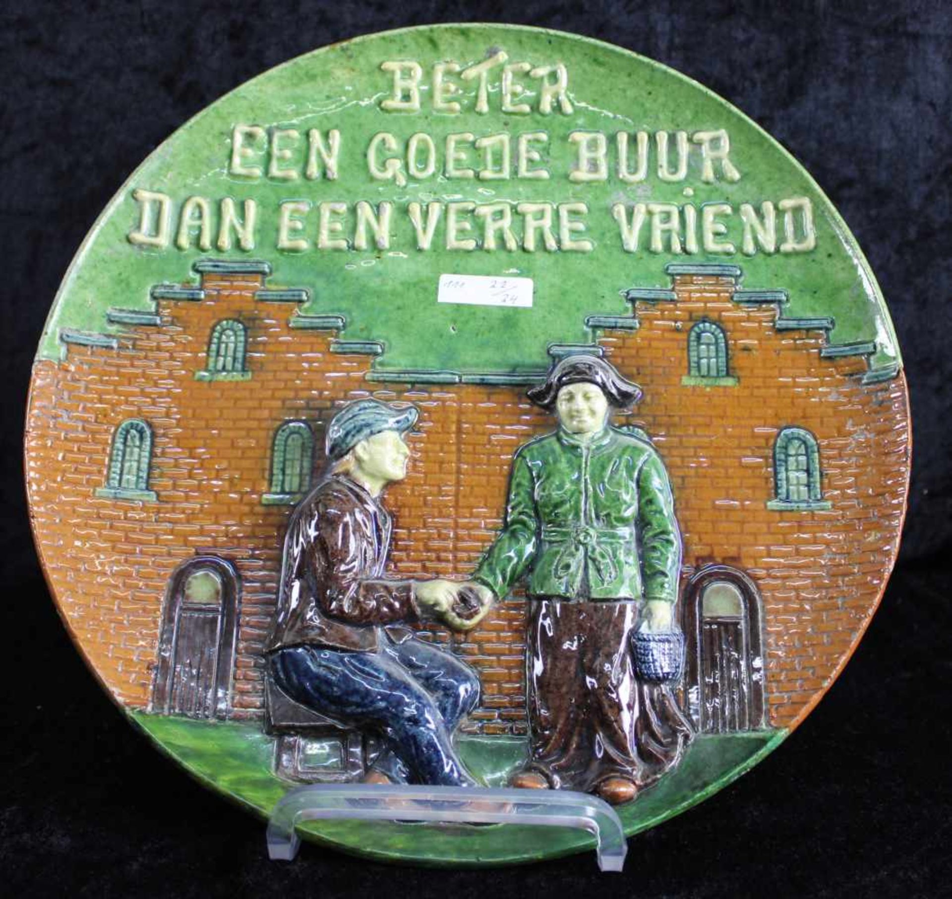 Kermik, Vlaamse Art, Sammelteller "Beter een goede bur dan een verre vriend", ca.1925, bester