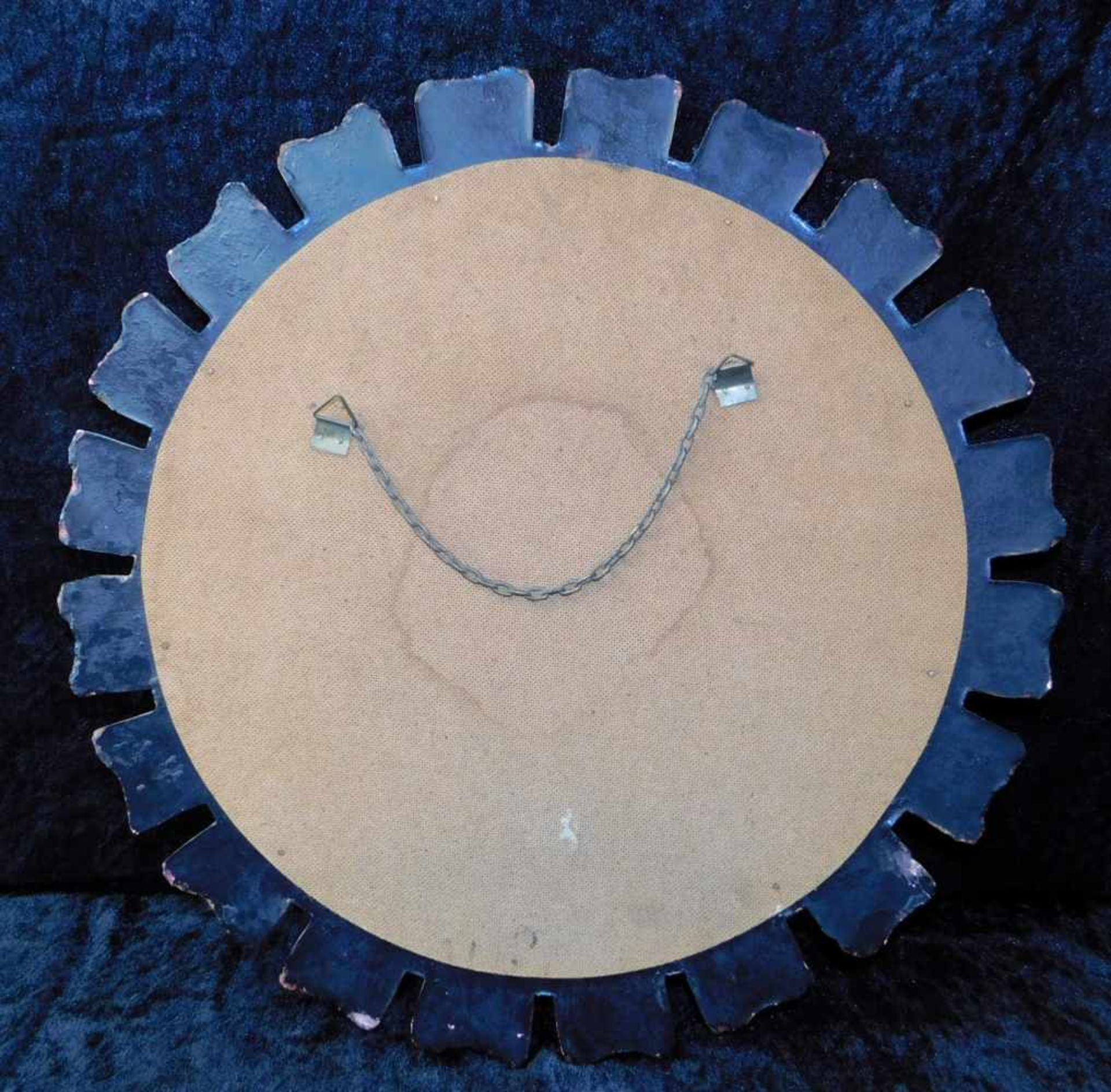 Strahlen-Spiegel, Rahmen goldbronziert, Spiegel konvex, 2. H. 20. Jhdt., Durchmesser 45 cm - Bild 2 aus 2