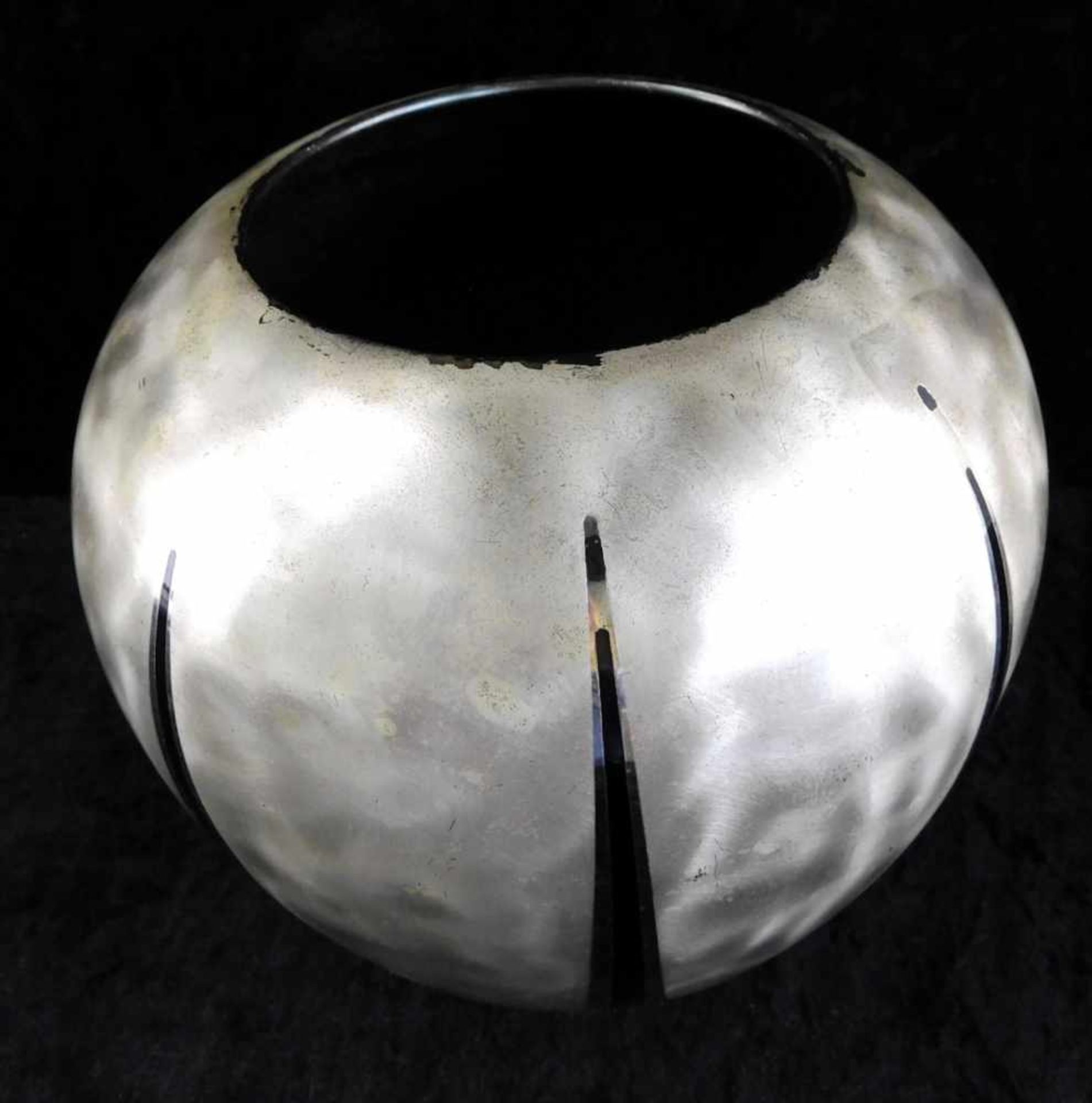 Vase WMF IKORA Germany silverplat, Metall versilbert, Entwurf ca. 1936, Streifendekor Boden - Bild 2 aus 4