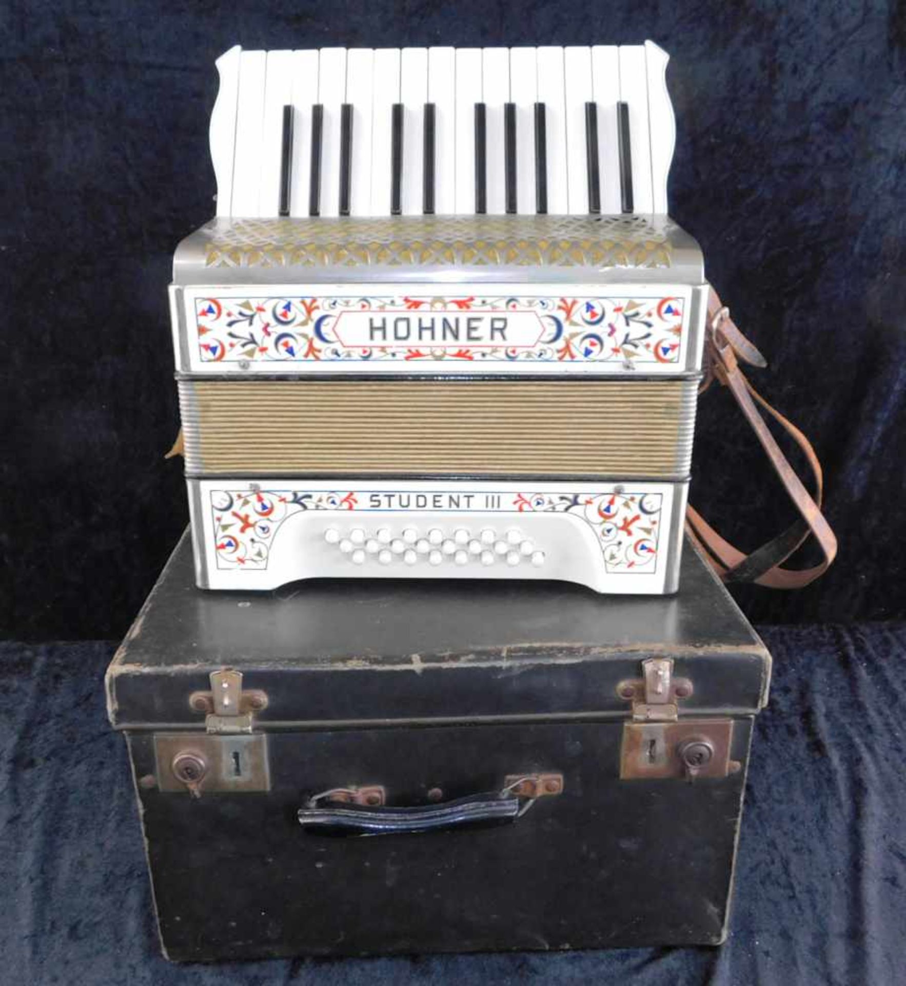 Akkordeon Hohner Germany Student III. i. orig. Lederkoffer 35 x 32 cm, um 1920, guter Zustand