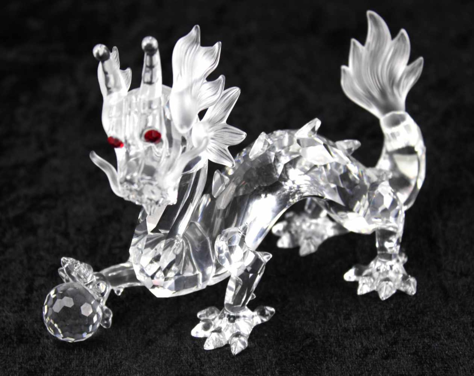 Swarovski, Jahresfigur Drachen, Höhe 10 cm, mit Zertifikat, guter Erhaltungszustand - Bild 2 aus 3