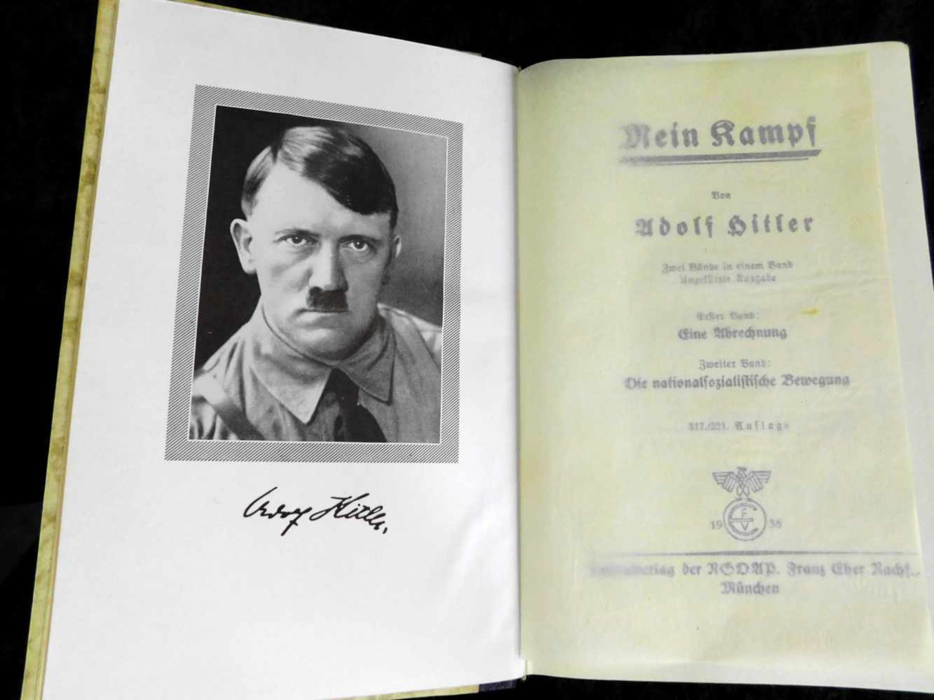 Mein Kampf, Adolf Hitler, Hochzeitsausgabe, 1938, Lederbuchrücken schwarz m. goldfarb. Beschriftung, - Image 5 of 8