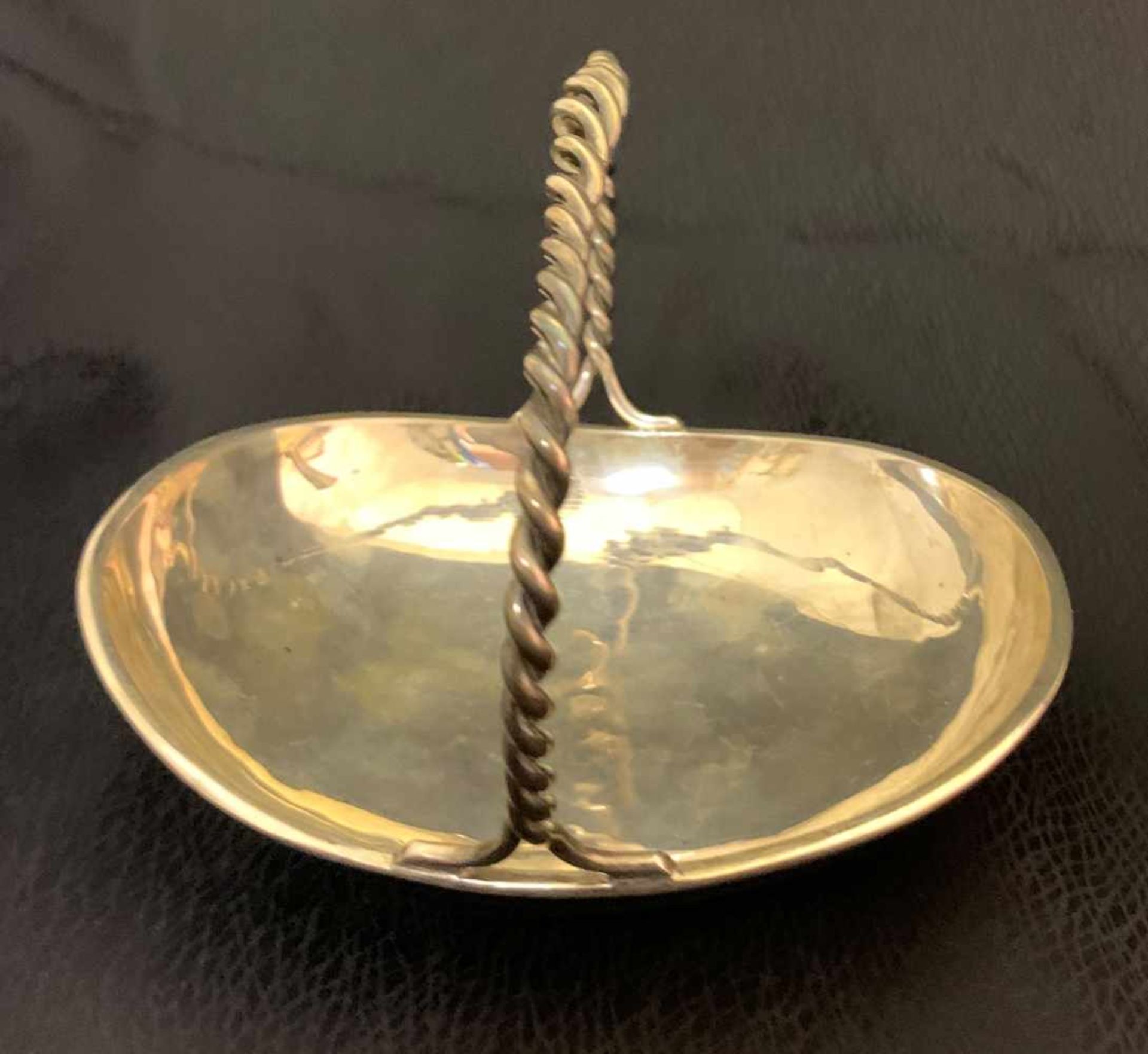 Silber-Konvolut: 1 x Körbchen 925er Silber, 193,8 gr; 1 x Schale mit Griffen, 800er Silber, 184 gr.; - Bild 5 aus 5
