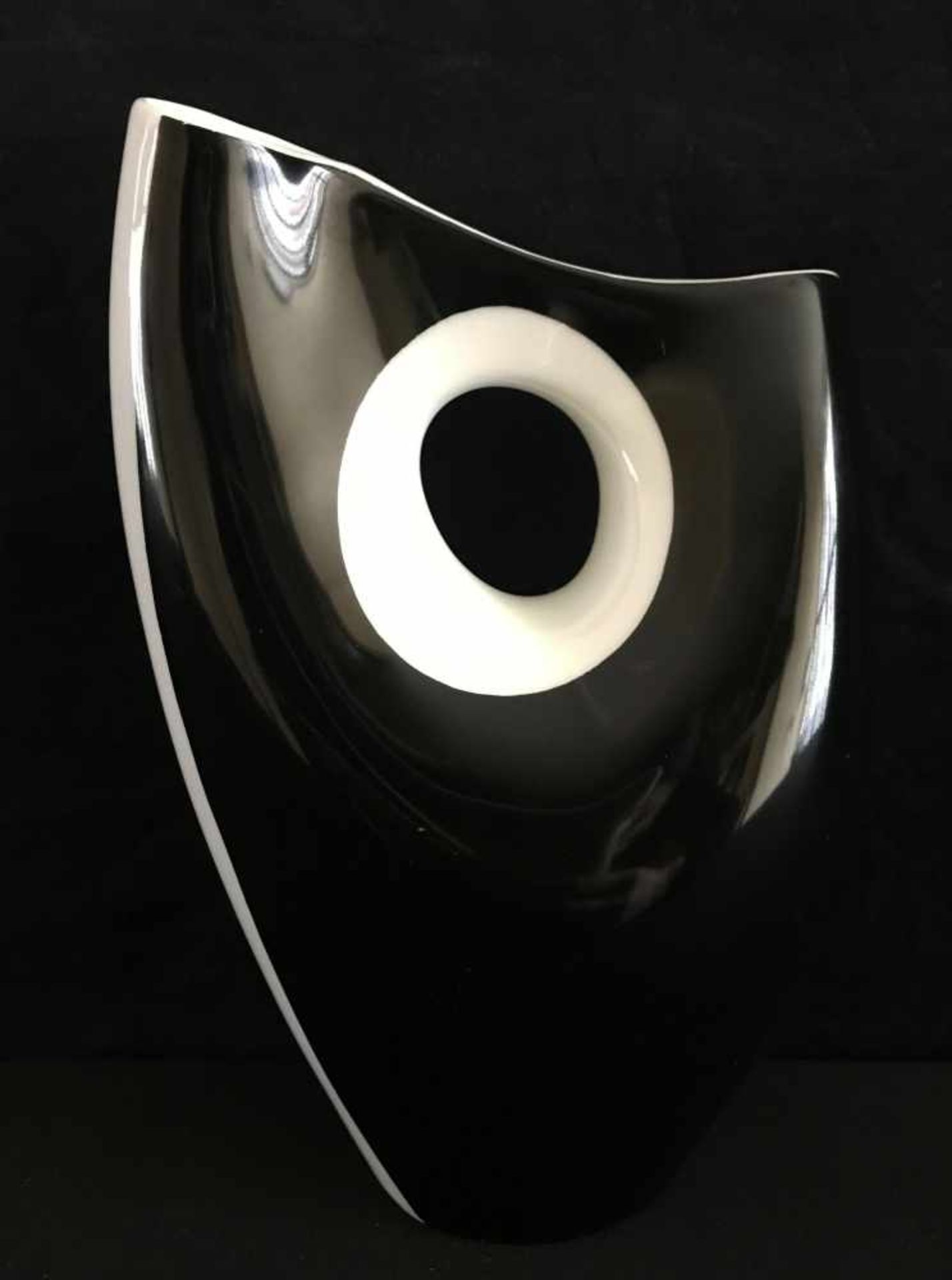 Rosenthal, Kunstabteilung Selb, Vase, Porzellan, Entwurf Beate Kuhn, ovale Form, schwarze - Bild 3 aus 4
