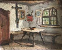 Grossweil, Interieur einer Bauernstube mit Holztisch, Bänken, Kruzifix und Herrgottswinkel,