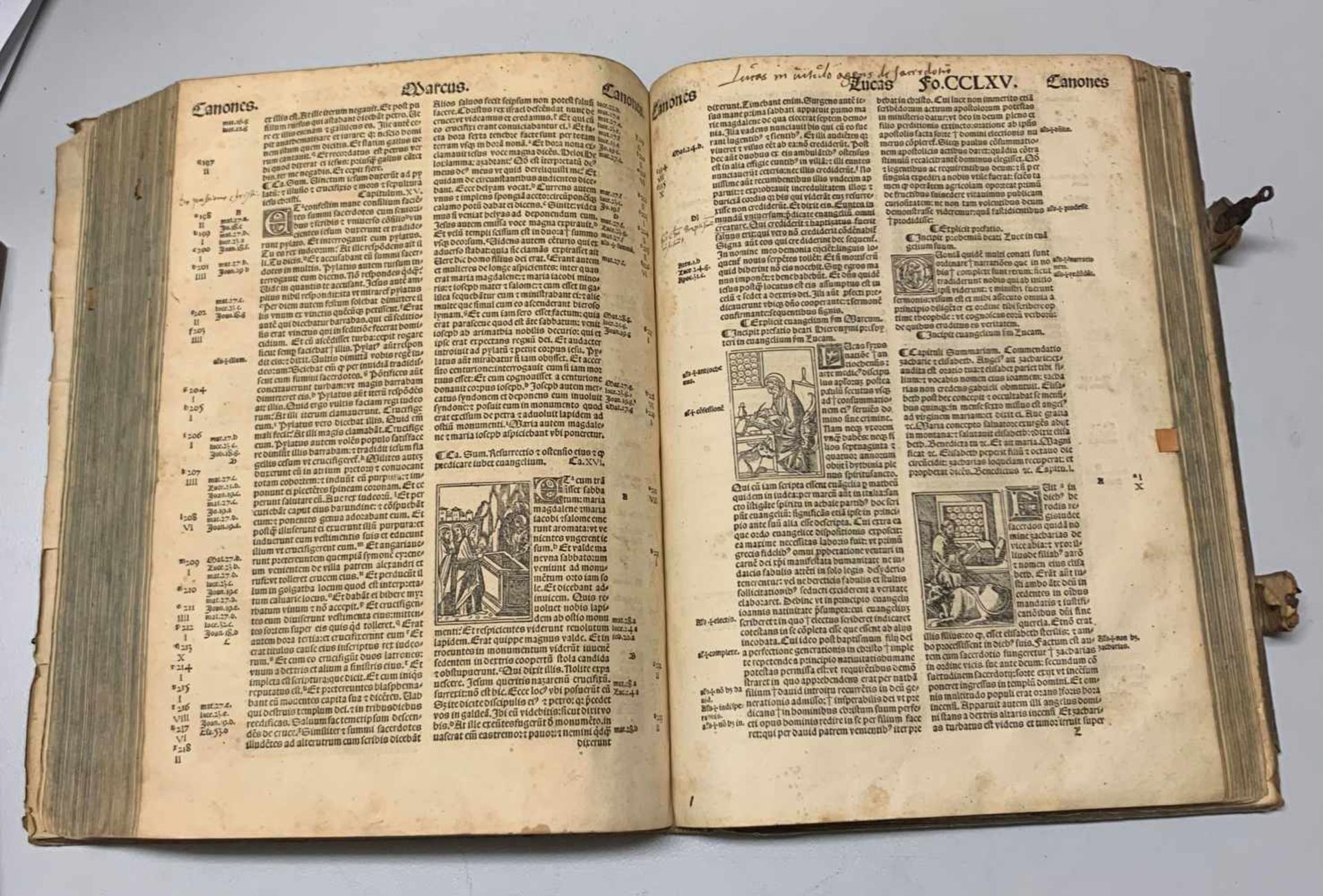 Bibel von 1519. Titel in rot u. schwarz. Holzschnitt monogrammiert: HSK (=Hansspringinsklee). - Bild 3 aus 9