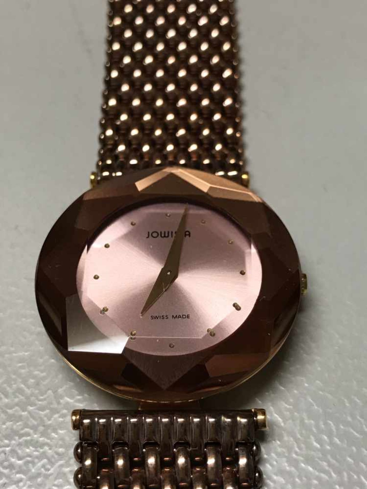 Großes Konvolut Jowissa Uhren, viele ungetragen: 5 Damenarmbanduhren mit Facetschliff und Golbändern - Bild 3 aus 5