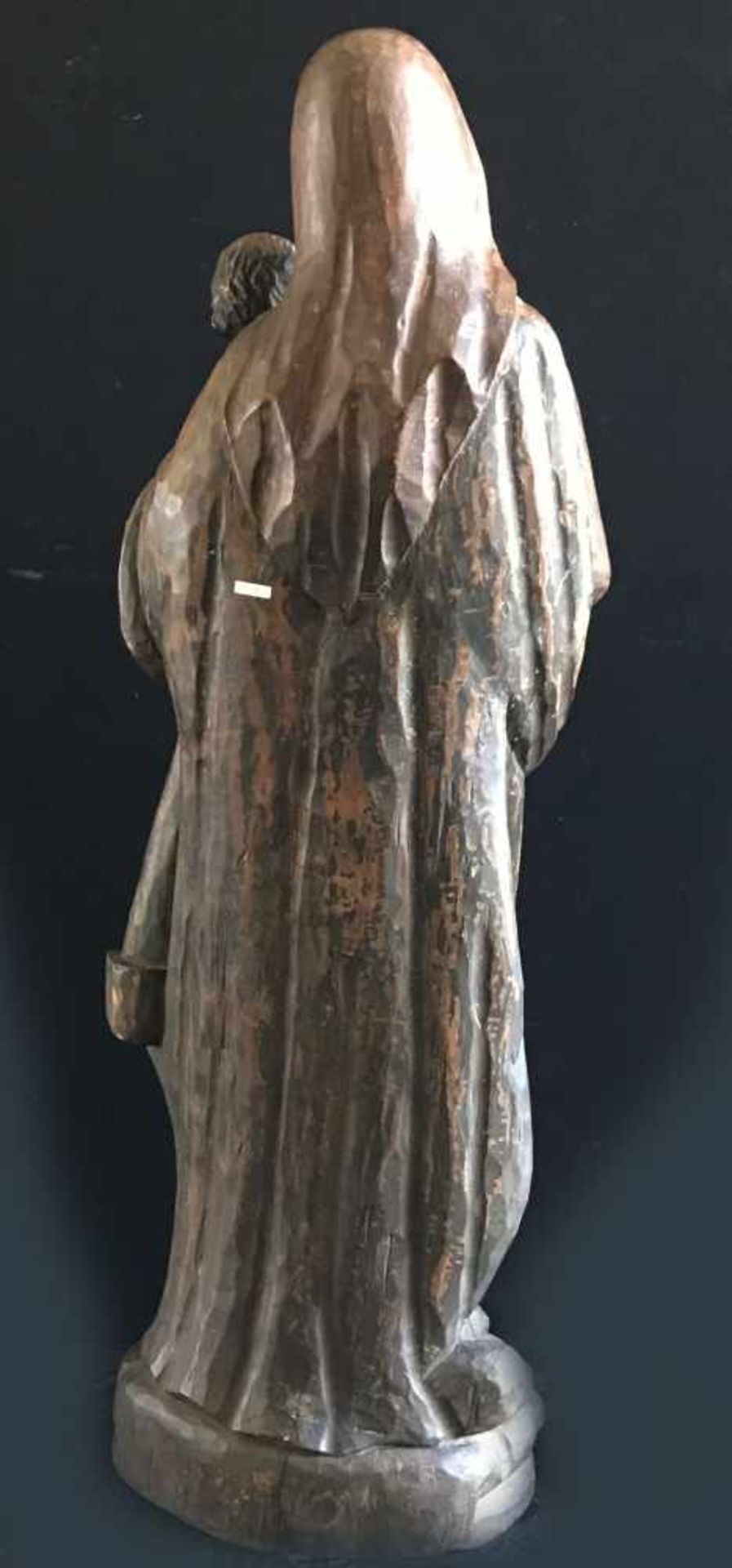 Spanien, 19. Jh., Mutter Gottes mit dem Jesusknaben, Holz, Altersspuren, H. 123 cm - Bild 4 aus 4