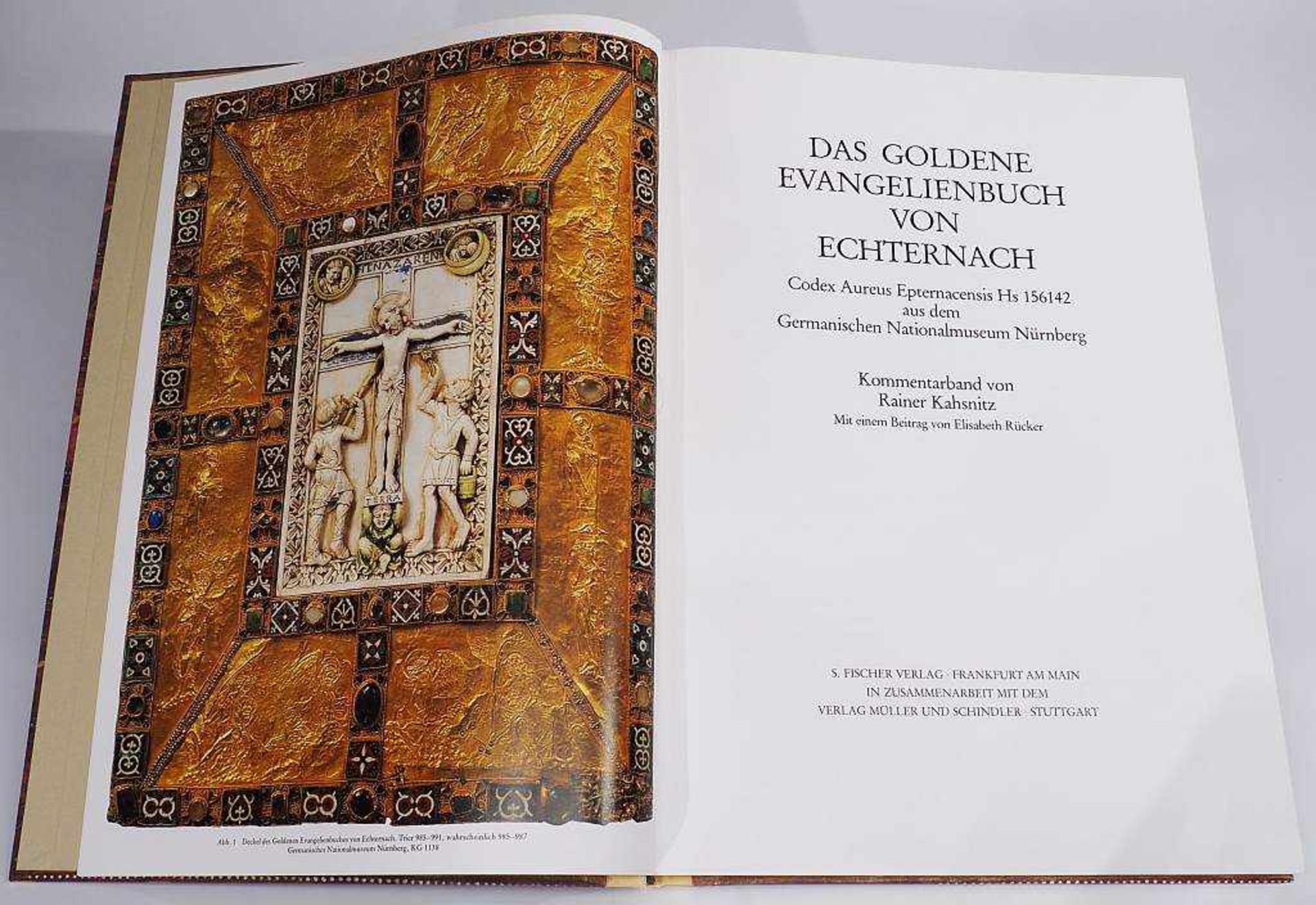 Das Goldene Evangelienbuch von Echternach, hier Kommentarband von Rainer Kahsnitz. - Bild 2 aus 7