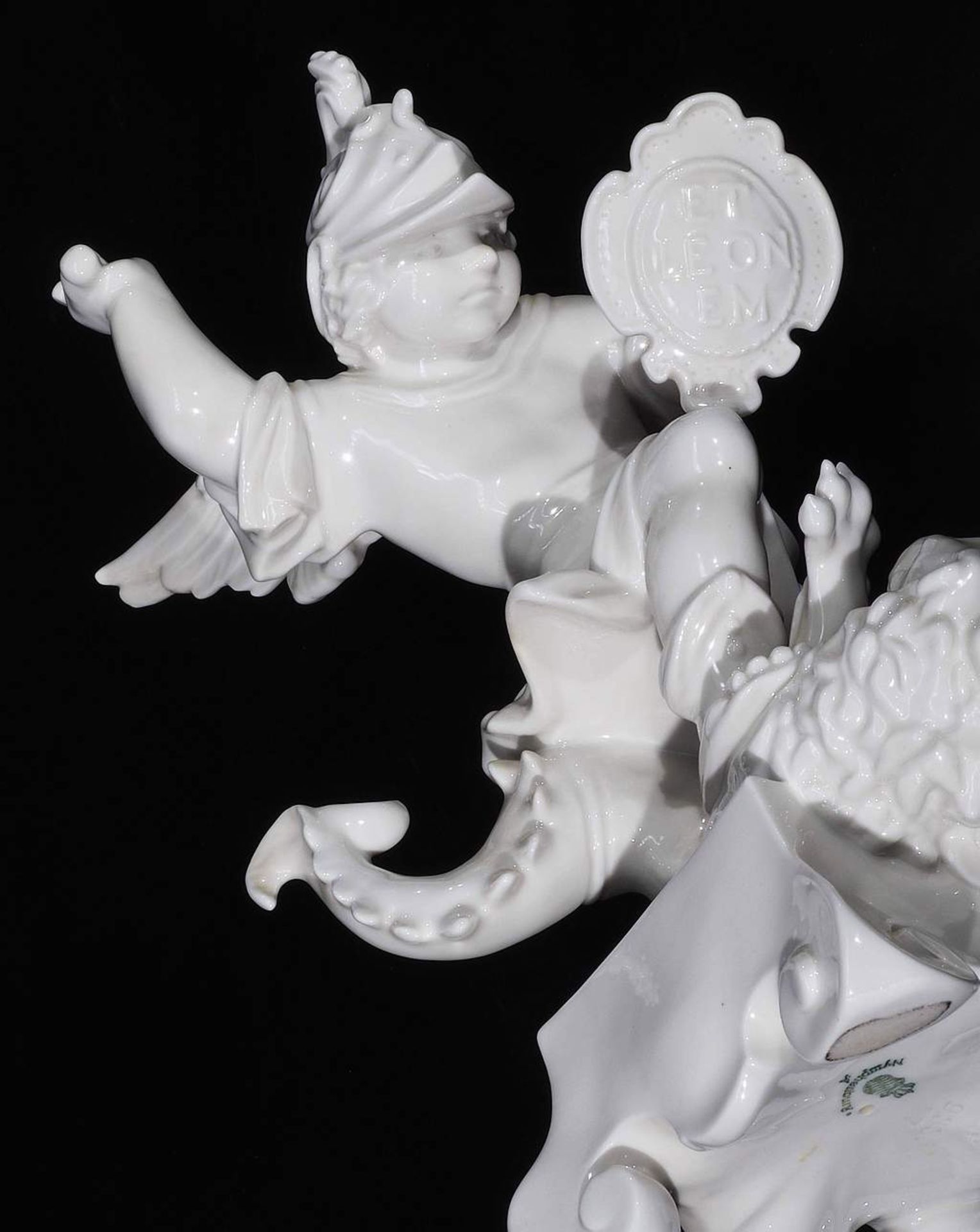 Helden-Putto der Mariensäule mit Löwe. - Bild 5 aus 7