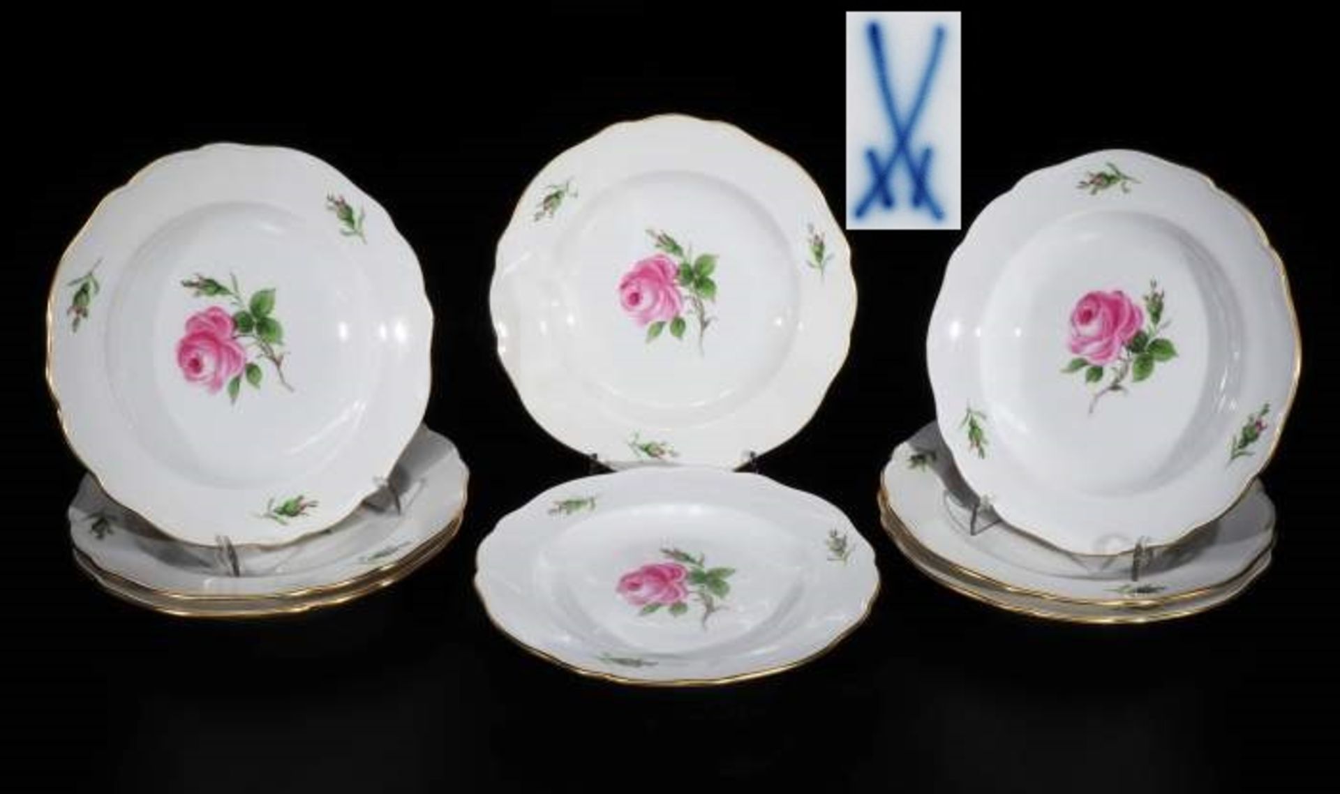 Dessertteller. Dekor "Rote Rose". MEISSEN nach 1954. Dessertteller. Dekor "Rote Rose". MEISSEN