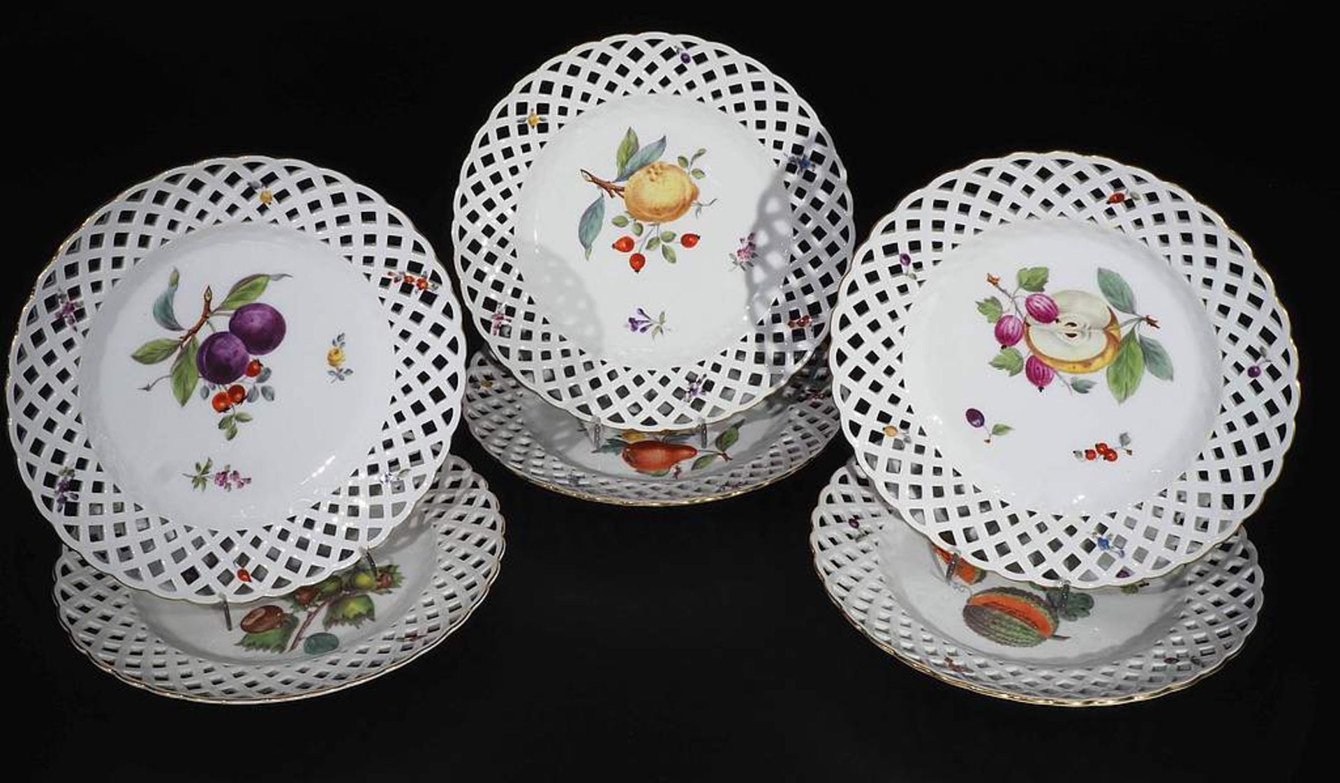 Obstteller, 6er Satz. MEISSEN Marke 1774 - 1817. Obstteller, 6er Satz. MEISSEN 1. Wahl, Marke - Bild 2 aus 6