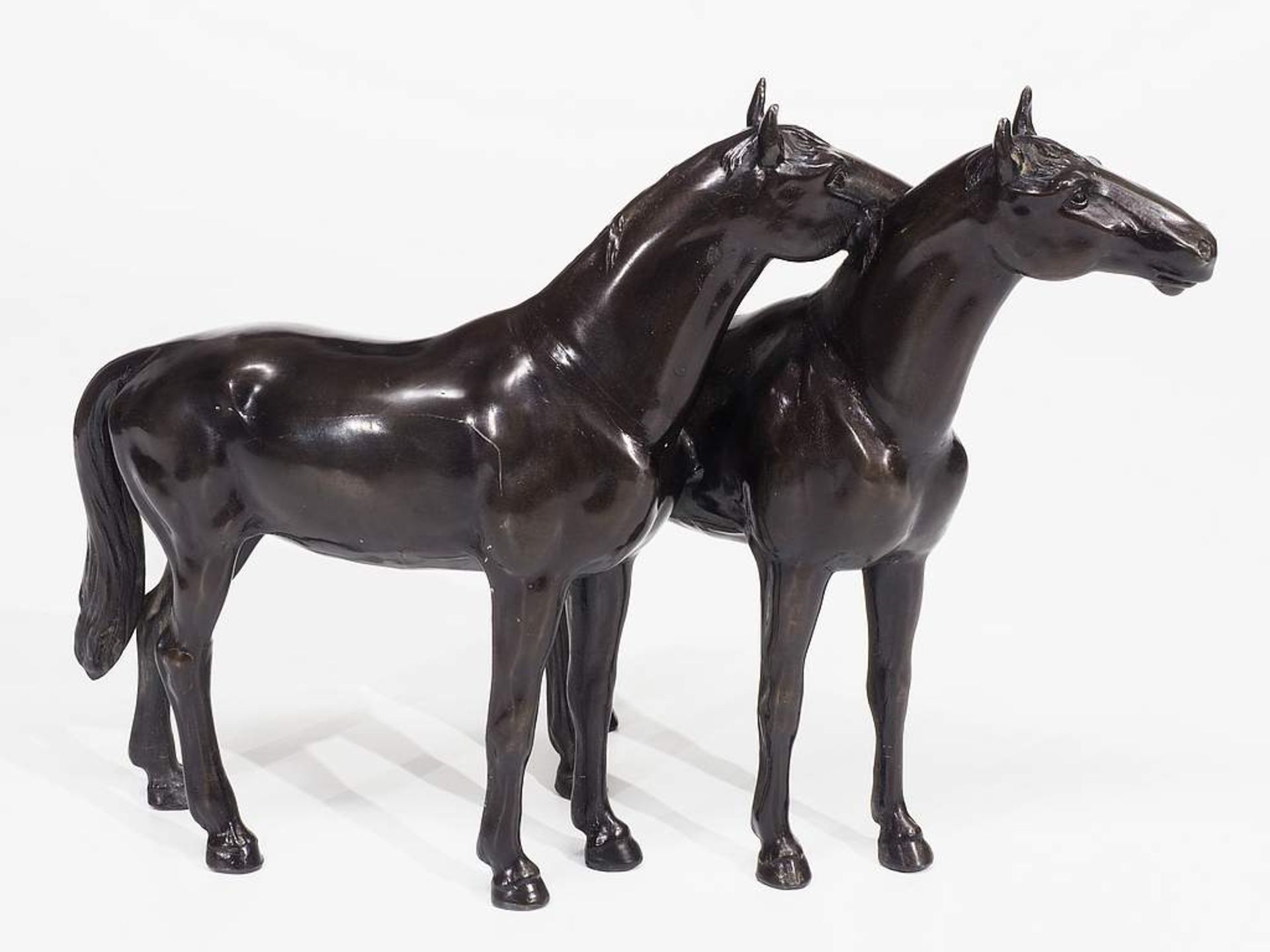 Zweier Pferdegruppe. Zweier Pferdegruppe. Um 1940/50, vermutlich Messing (nicht magnetisch),Zweier - Bild 3 aus 6