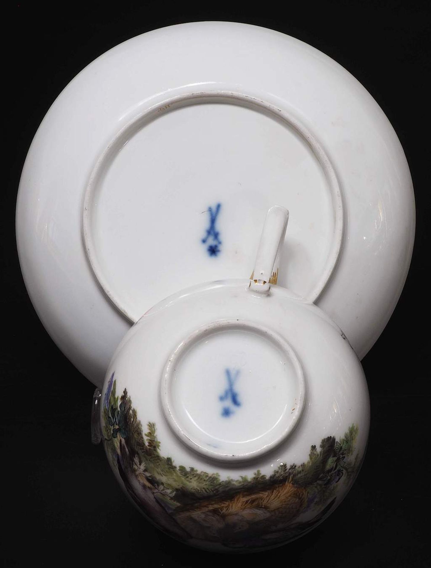 Marcolini Tasse. Untertasse. Marcolini Tasse. Untertasse. MEISSEN 1774 - 1817, 1. Wahl. - Image 5 of 7