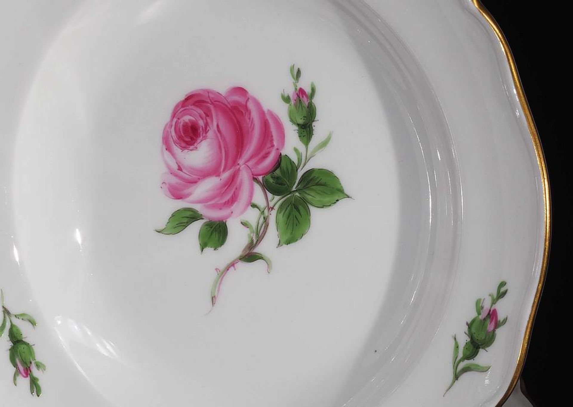 Dessertteller. Dekor "Rote Rose". MEISSEN nach 1954. Dessertteller. Dekor "Rote Rose". MEISSEN - Bild 3 aus 5