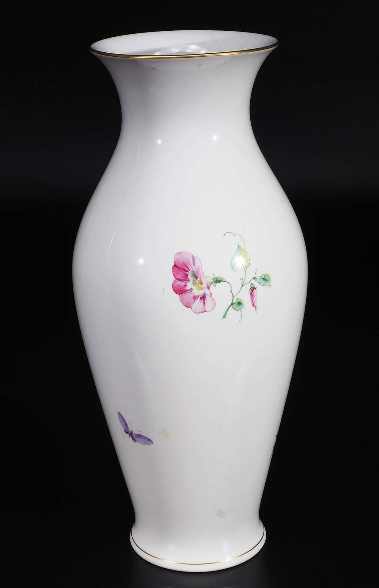 Vase. KPM Berlin. Vase. KPM Berlin. Ovoide Form, farbige Bemalung beidseits mit Blumenbukett - Bild 3 aus 5