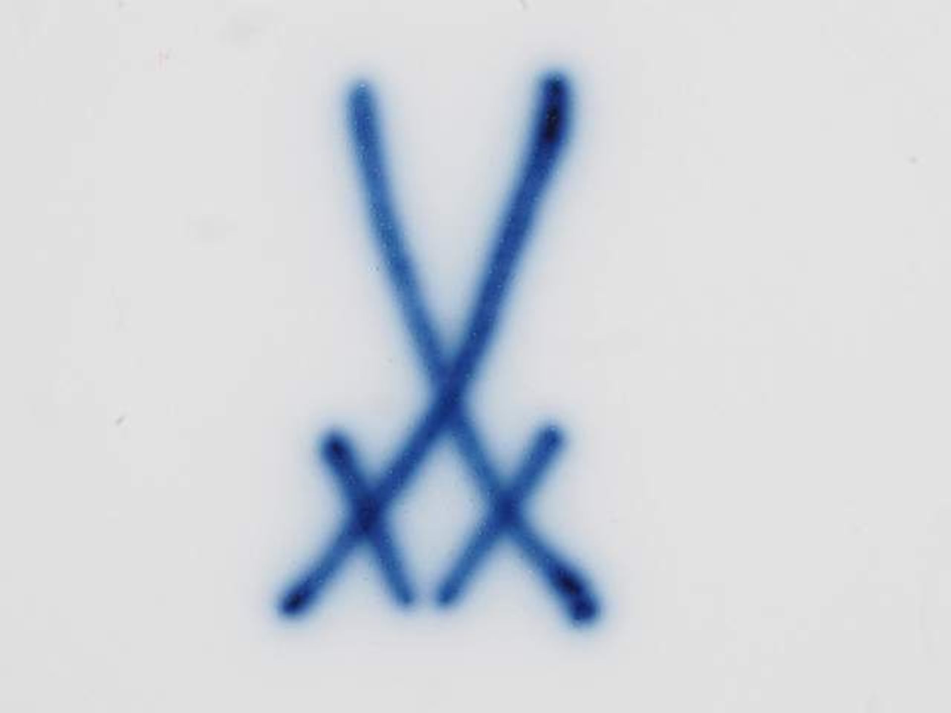 Cremetöpfchen mit Deckel. MEISSEN 1980, 1. Wahl, kobaltblaue Unterglasurmalerei "Zwiebelmuster- - Bild 6 aus 6