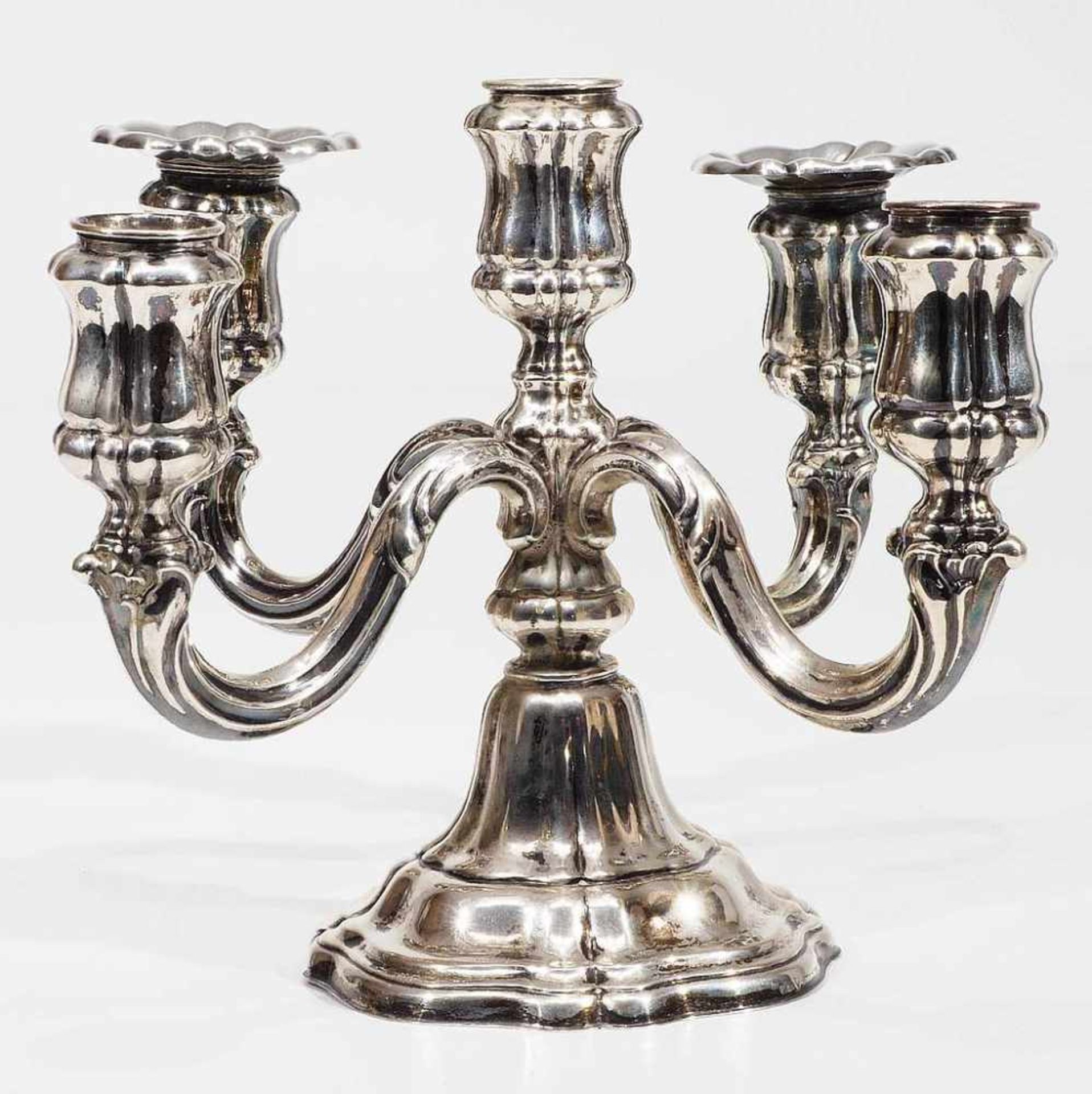 Kerzenleuchter, 5-flammig. 800er Silber. Über geschweiftem runden Stand gegliederte Balusterschaft - Bild 3 aus 5