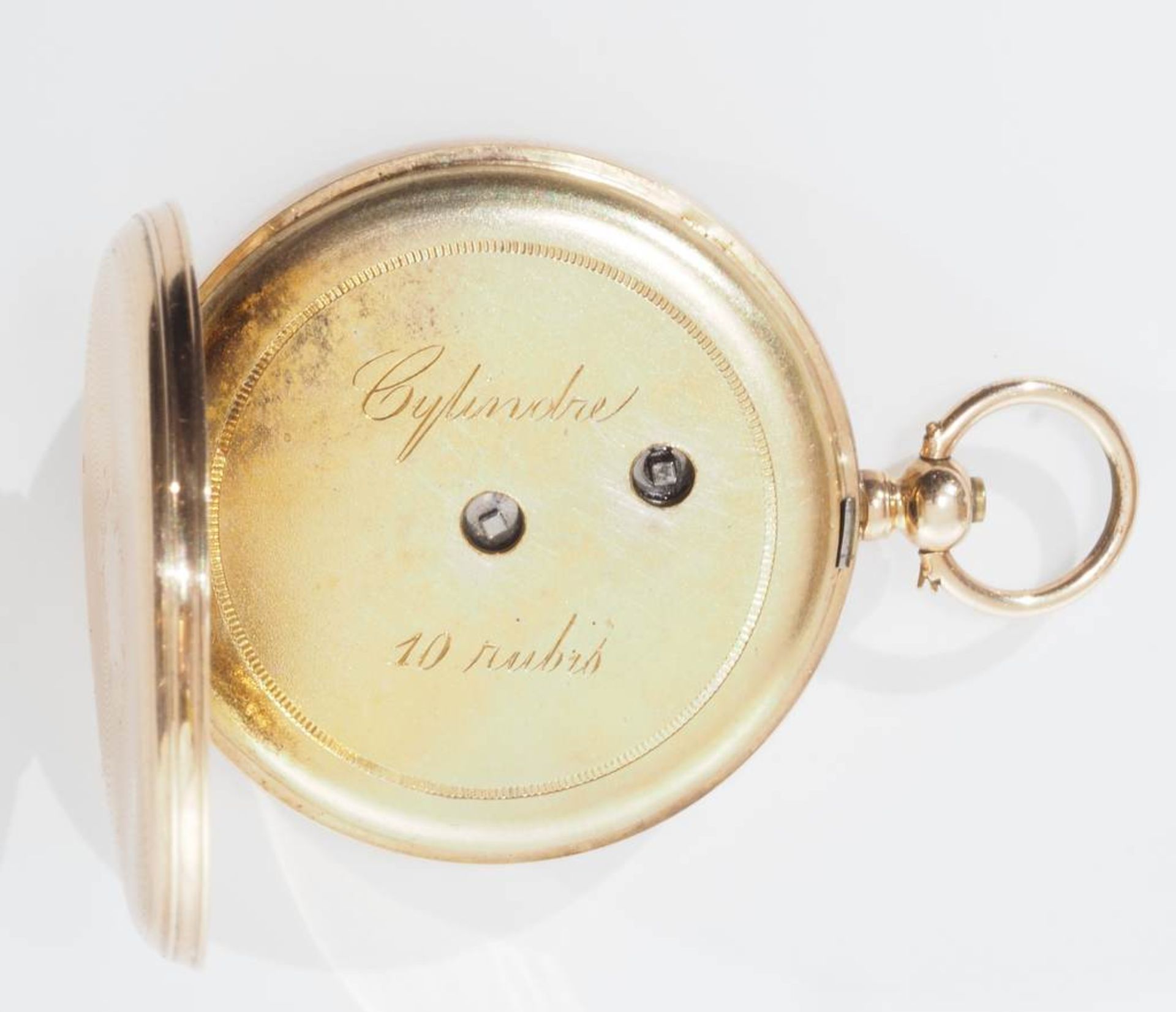 Schlüssel-Taschenuhr um 1860. 585er Gelbgold, Staubdeckel unedel, Zylinderwerk, Zifferblatt mit - Bild 3 aus 6