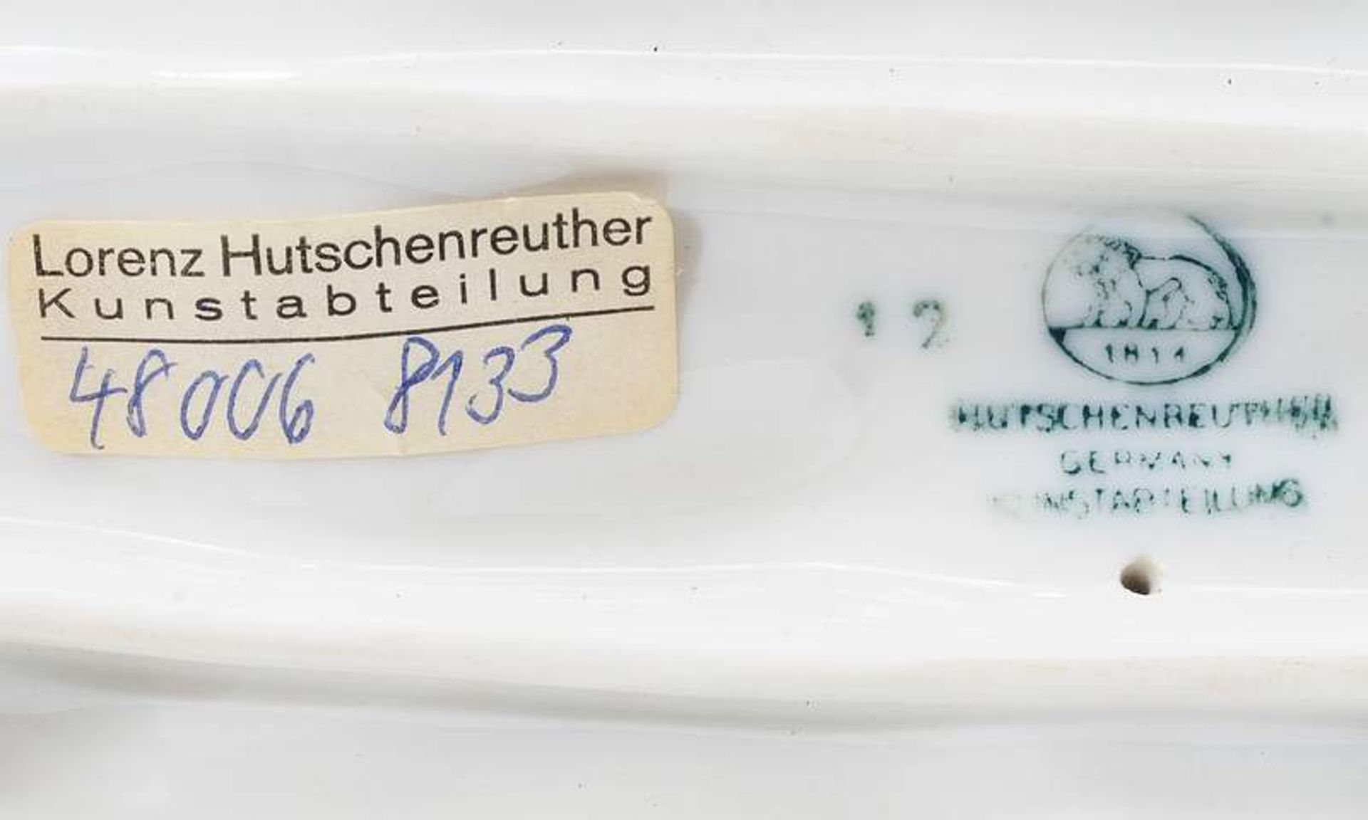Elch auf Plinthe, mit Blumenranken verziert. HUTSCHENREUTHER, 20. Jahrhundert. Entwurf Karl Tutter, - Bild 6 aus 7