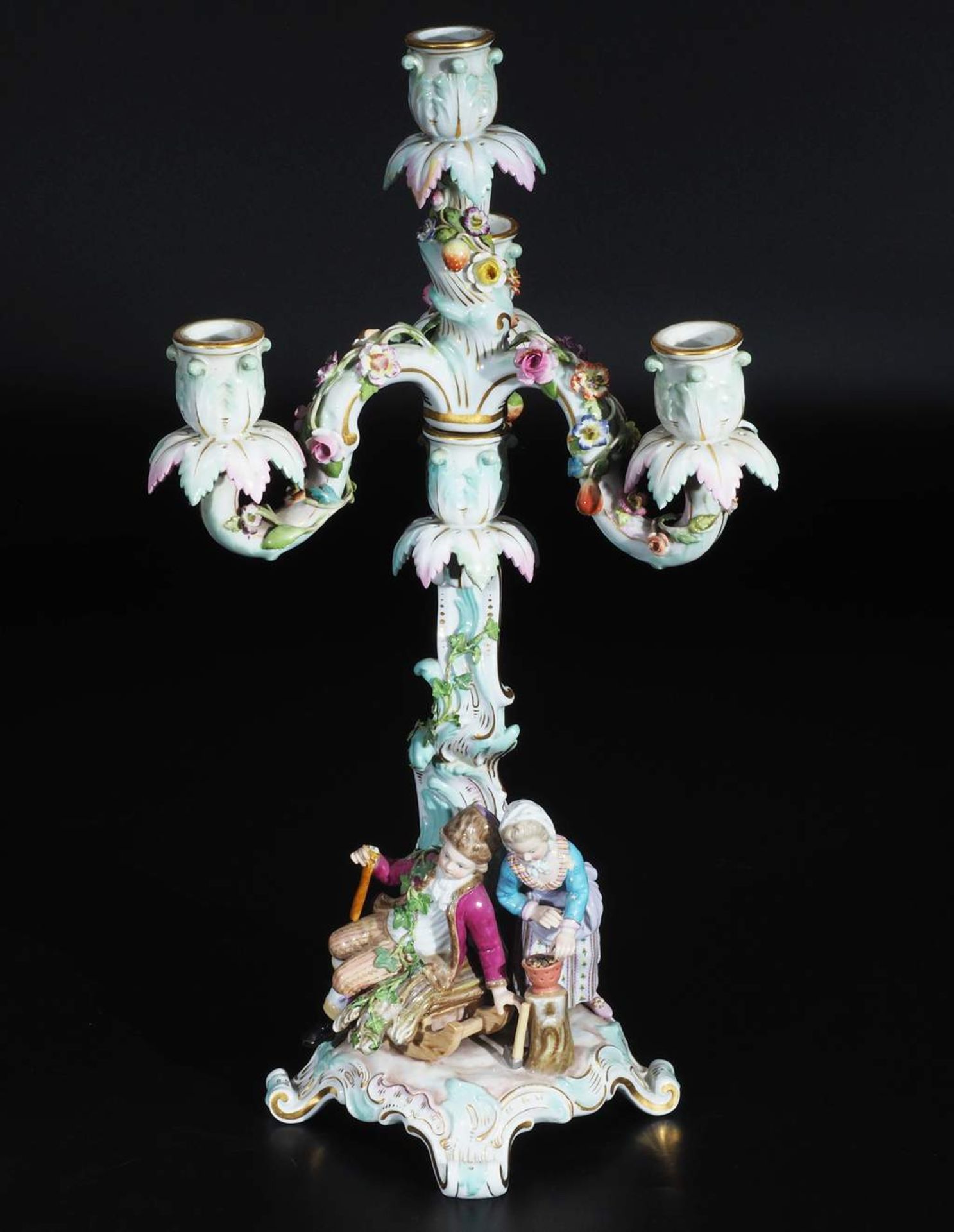 Figurenleuchter "Der Winter". MEISSEN 1850 - 1923, erste Wahl. Entwurf SCHÖNHEIT, Johann-Carl, - Bild 2 aus 8