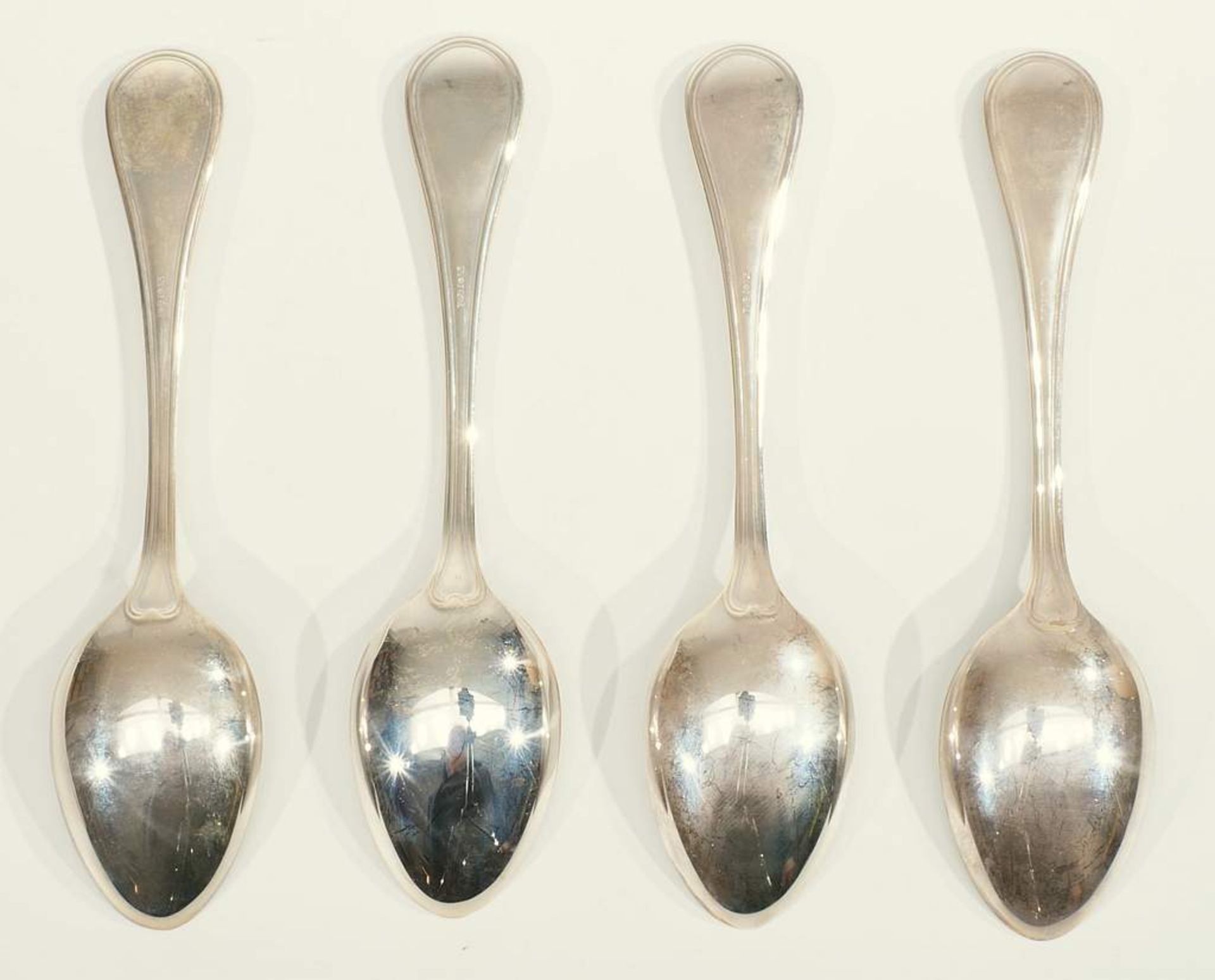 Suppenlöffel, 4er Satz. ROBBE & BERKING, 925er Sterlingsilber. Länge ca. 19 cm, Gewicht ca. 306 - Bild 3 aus 4