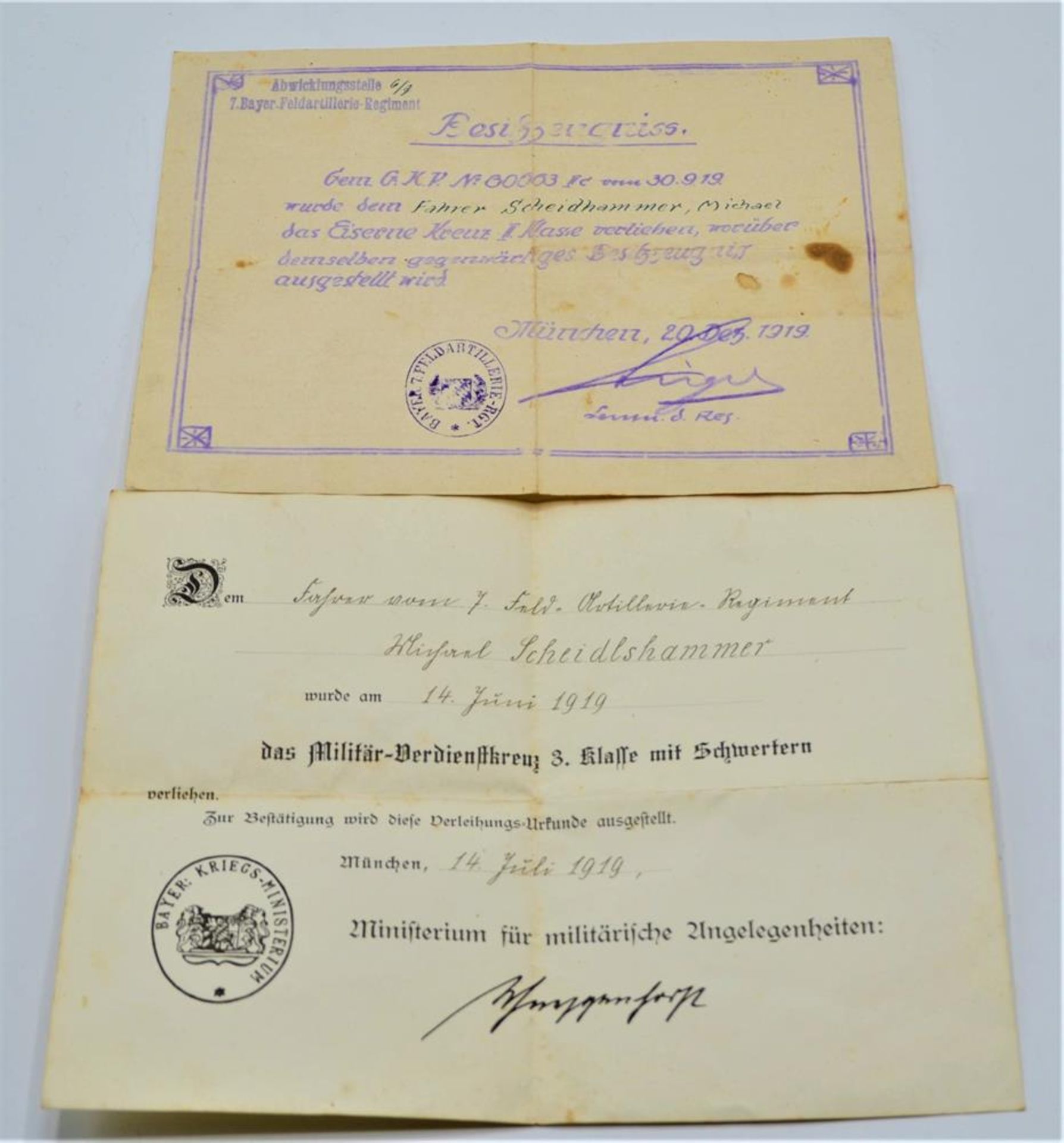 Konvolut militärische Dokumente 2-teilig, ausgestellt 1919, Verleihungsurkunde MVK 3. Klasse und