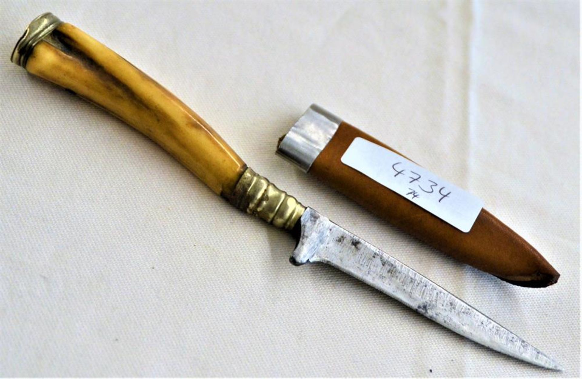 Kleines Trachtenmesser Hirschhorn Griff verbogen ca. 8cm Klinge