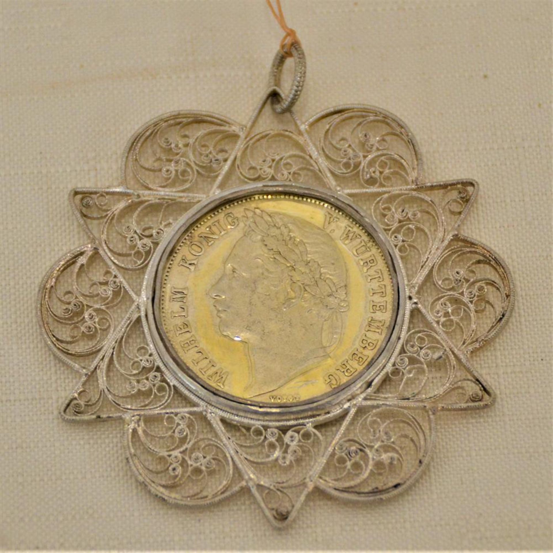 Gedenkgulden 1841 Wuerttemberg aufwendig in Silber gefasst Anhänger<