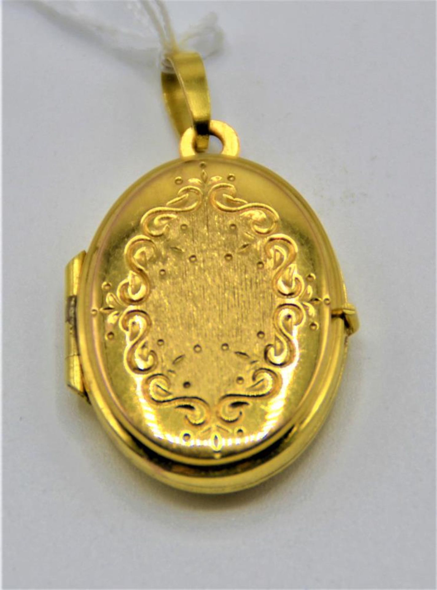 Medaillon Gold 333, ca. 24 x 17mm, 2,5g