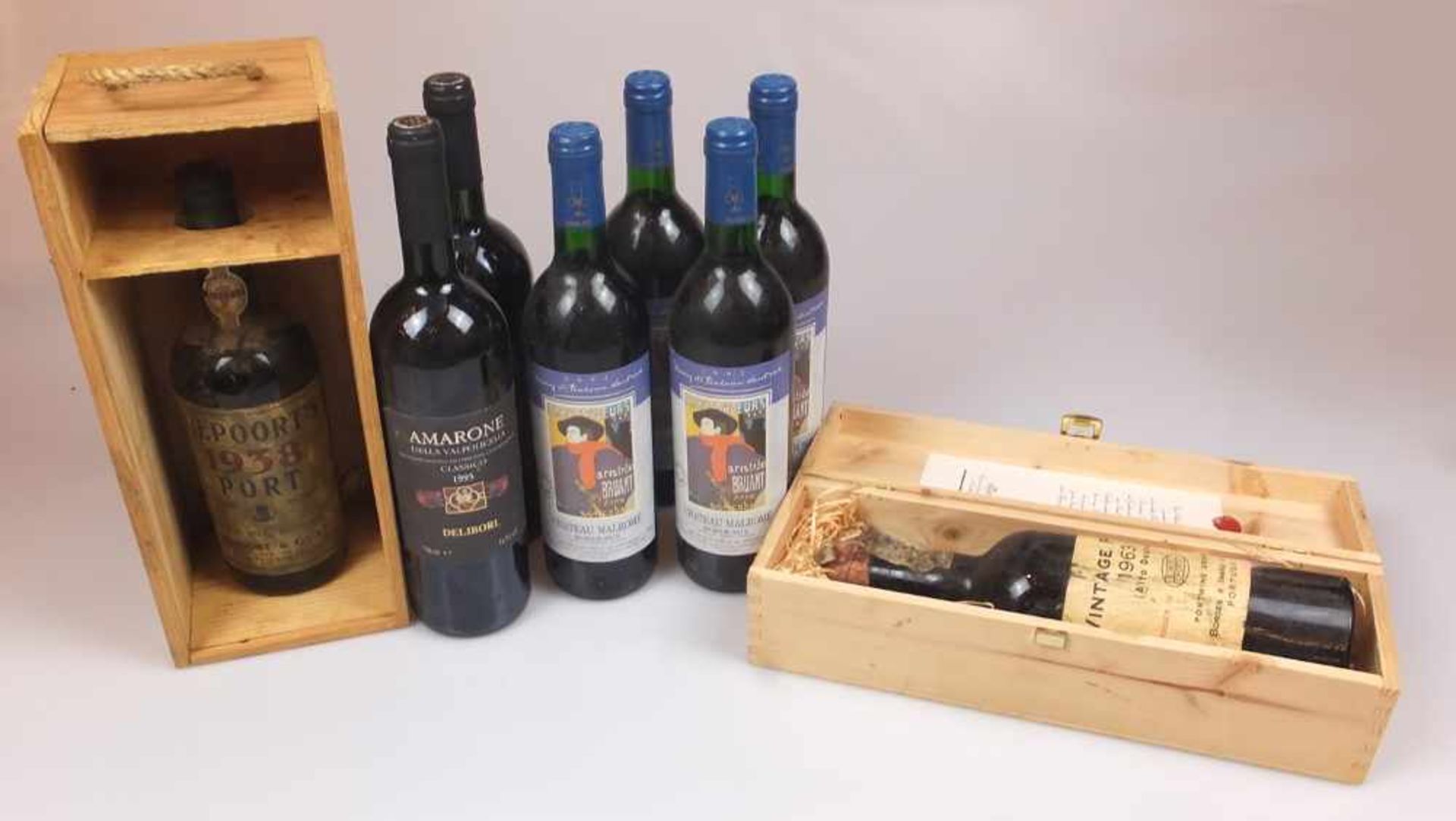 8 Flaschen Wein Port Bordeaux Amorone della ValpolicellaJahrgang 1938 1963 1992 1995 NIEPOORTNS