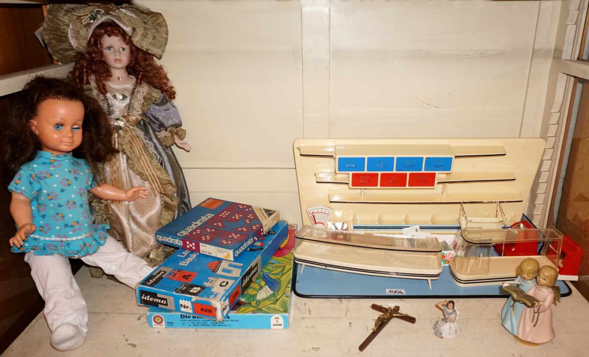 1 Konvolut Spielzeug u.a. z.T. 1970er Jahrez.B. 1 Dampfmaschine WILESKO, Puppenkaufladen, - Bild 2 aus 2