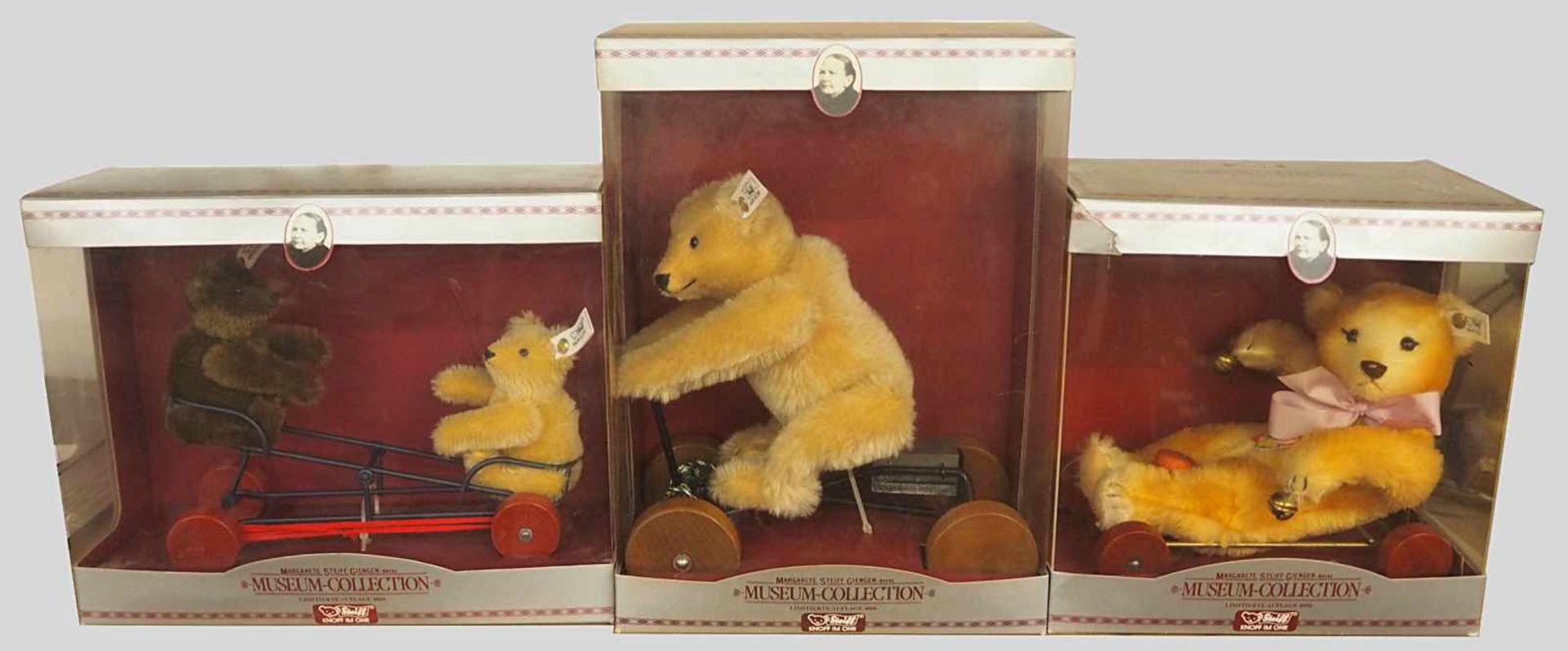 3 Teddybären/Sammlerteddys STEIFF "Museums Collection" Replika"Wiwag" "Record Teddy" "Babybär auf