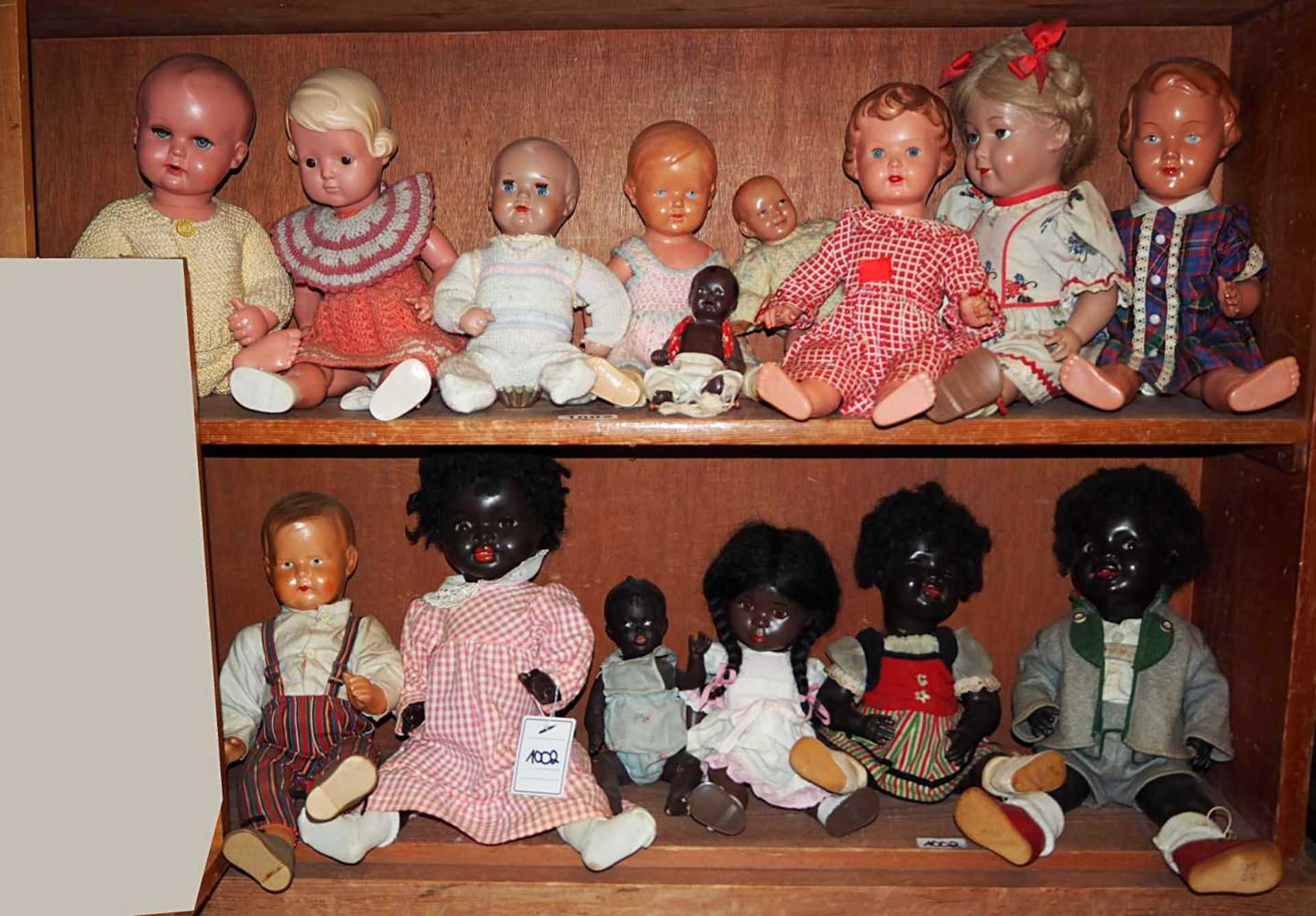 1 Konvolut Puppen Zelluloid u.a. z.T. 1960er/70er JahreSCHILDKRÖT u.a. z.T. "Negerpüppchen"