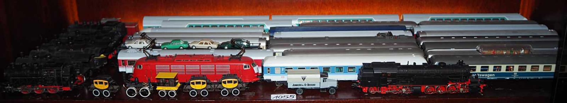 1 großes Konvolut Modelleisenbahn u.a. Spur N, Spur H0, Spur 1 u.a. versch. Marken, z.B.MÄRKLIN, - Bild 7 aus 43