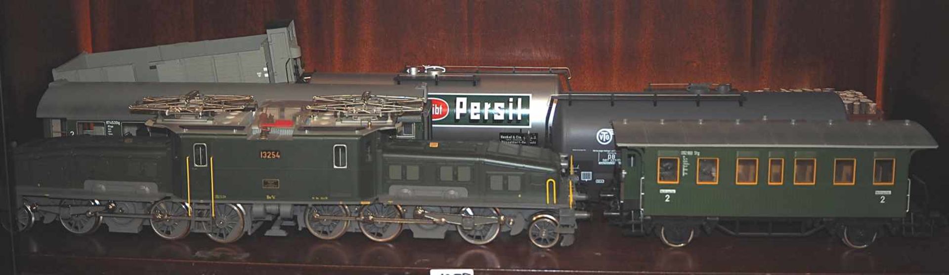 1 großes Konvolut Modelleisenbahn u.a. Spur N, Spur H0, Spur 1 u.a. versch. Marken, z.B.MÄRKLIN, - Bild 35 aus 43