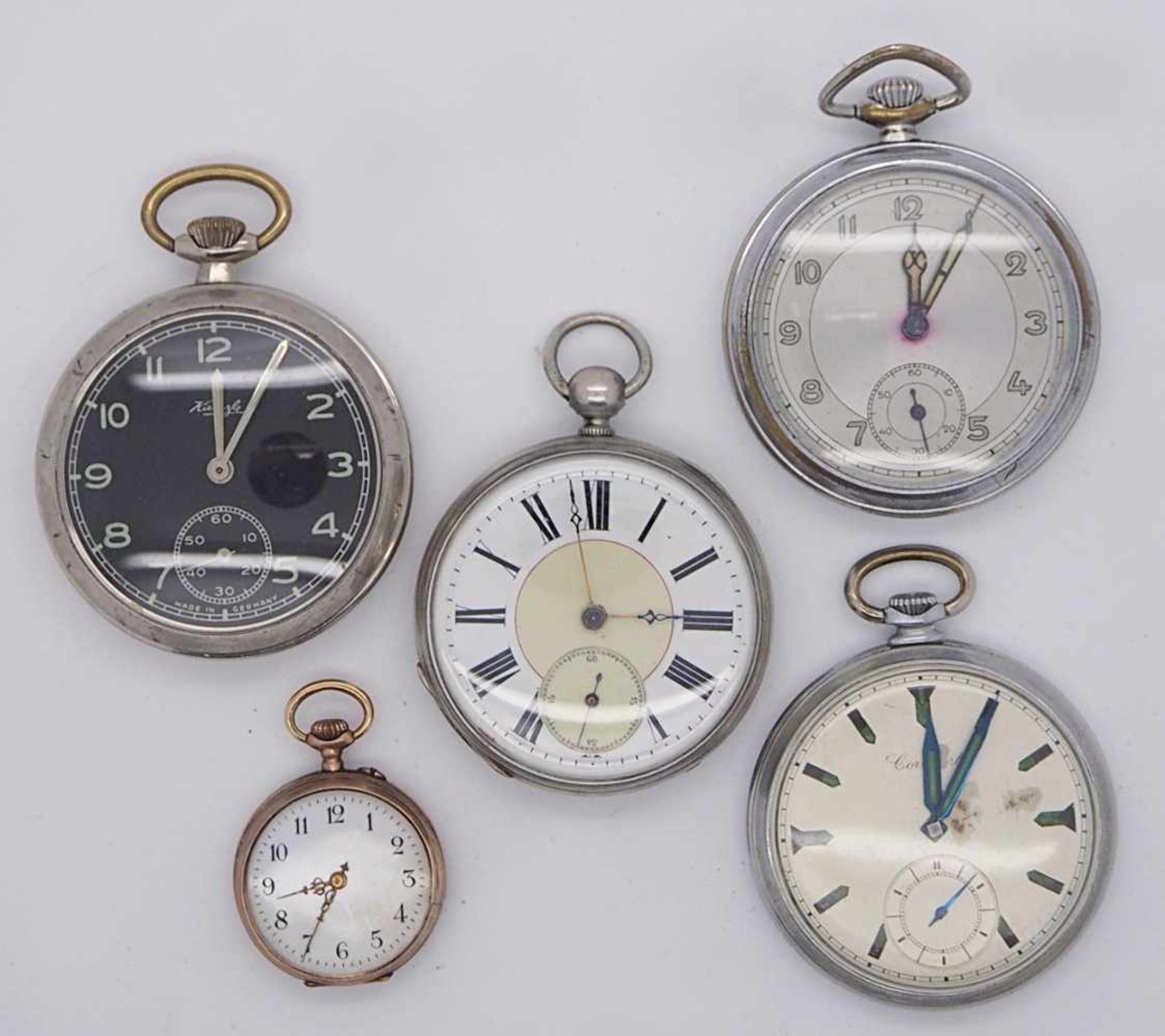 1 Konv. Taschenuhren Metall u.a. z.T. um 1900 besch.