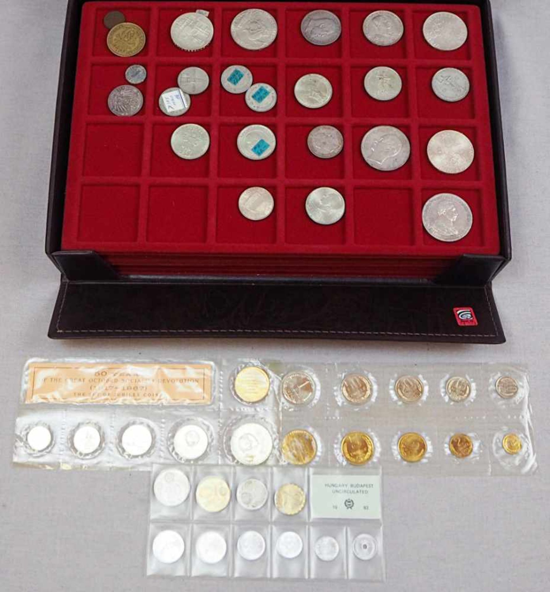 1 Konv. Münzen/MedaillenSi. u.a. Kanada u.a., Zahlgeld versch. Länder in 2 Etuis - Image 2 of 3