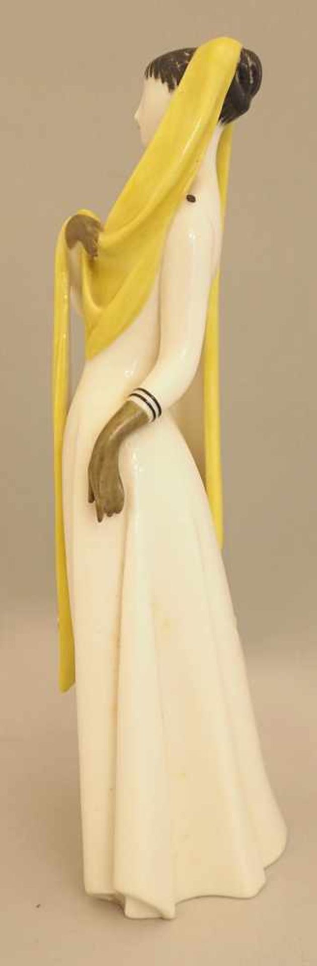 Figur Porzellan NYMPHENBURG "Elegante Dame mit Schleier", Entwurf Johanna KÜNZLI wohl um 1955,</ - Image 2 of 5