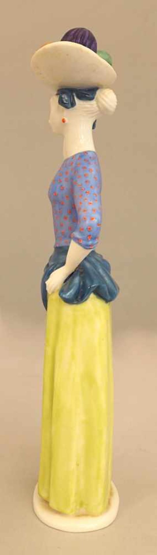 Figur Porzellan NYMPHENBURG "Mädchen mit Obstkorb", Entwurf Johanna KÜNZLI wohl um 1955, - Bild 7 aus 7