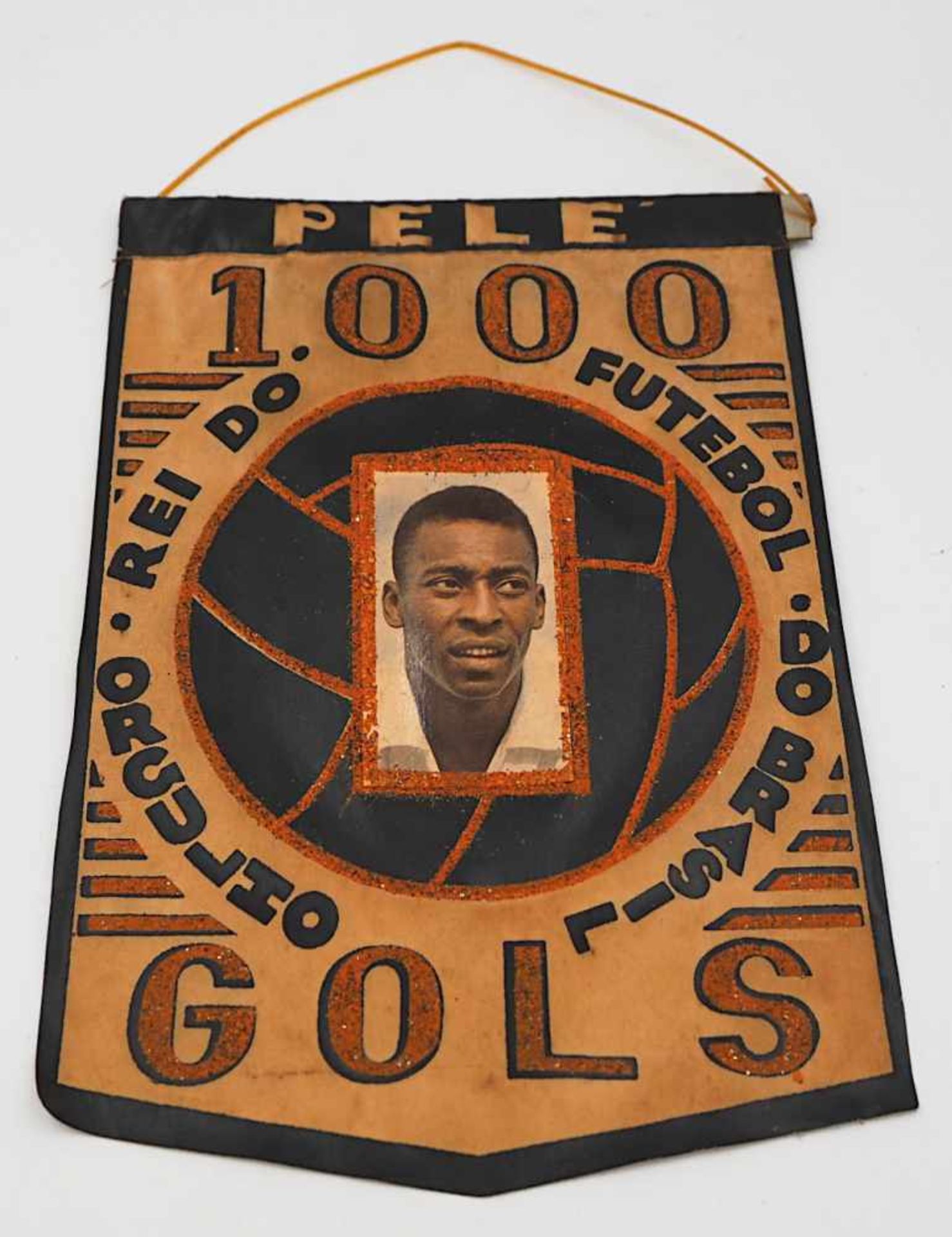 1 Fußballwimpel "Pele", rückseitig mit Autogramm Asp.