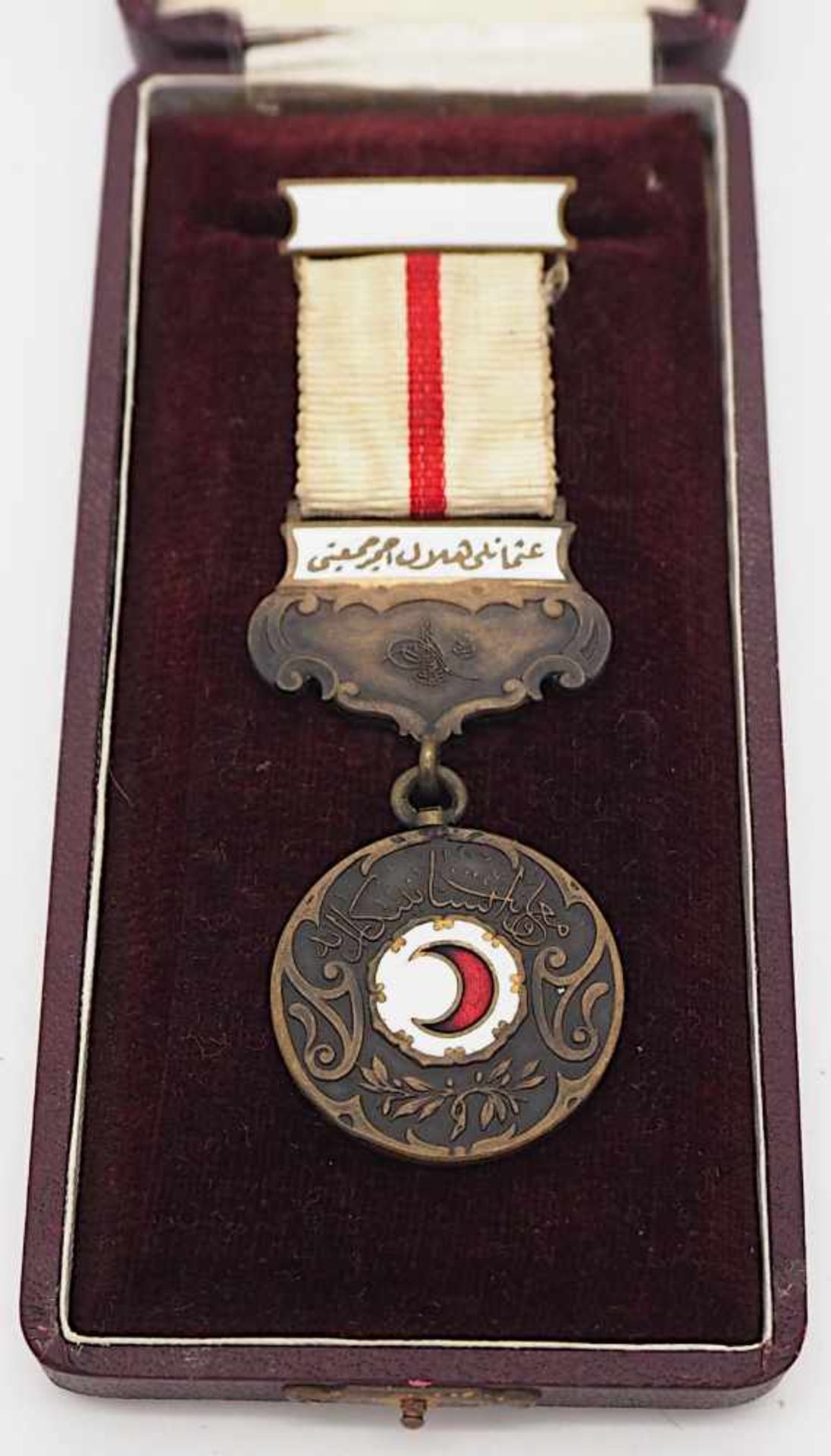 1 Orden/Ehrenzeichen: "Medaille vom roten Halbmond" wohl vor 1923lt. Beschreibung Si.,